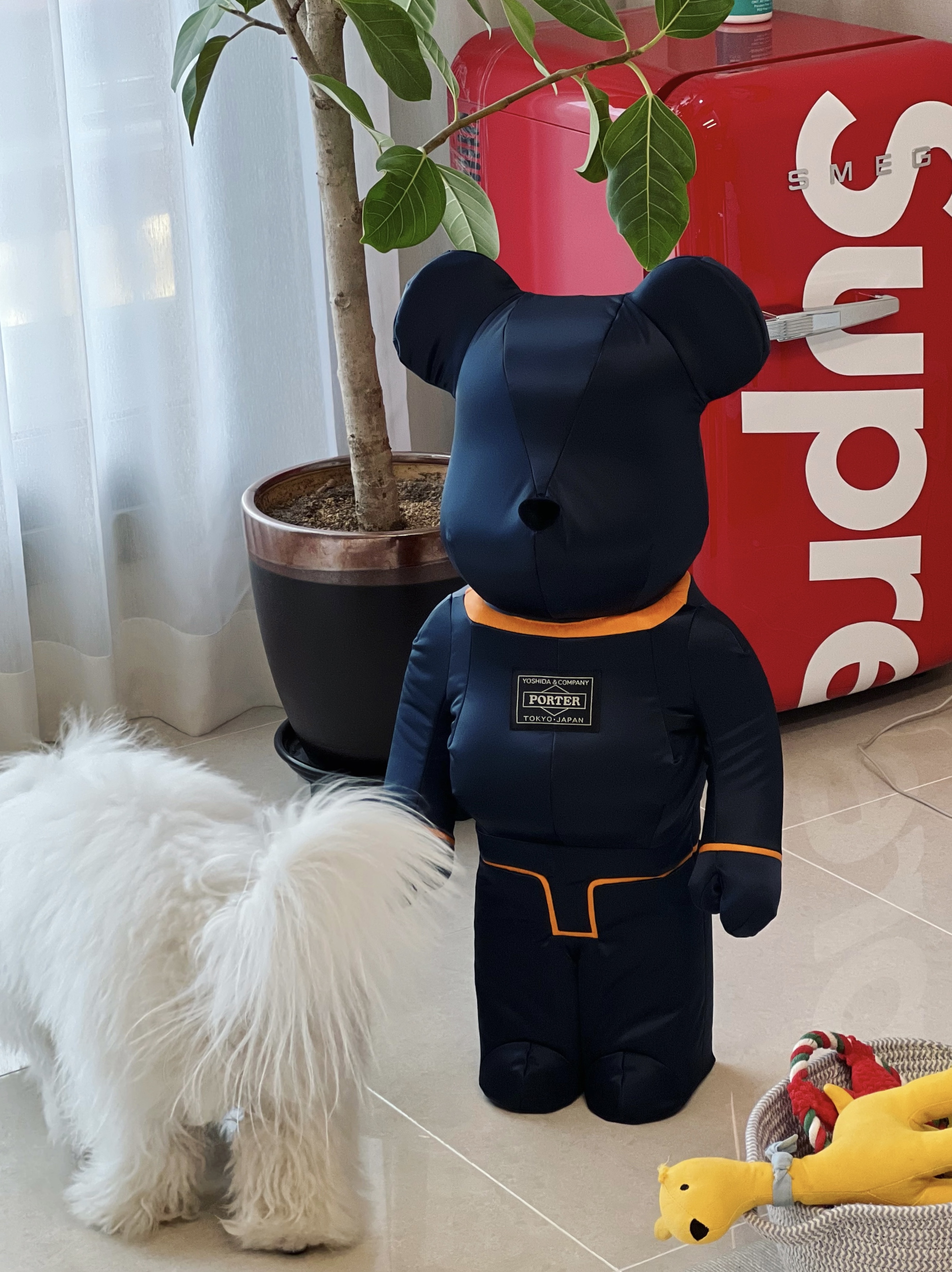 Bearbrick x Porter Tanker Iron Blue Special Edition 1000% 착용 스타일