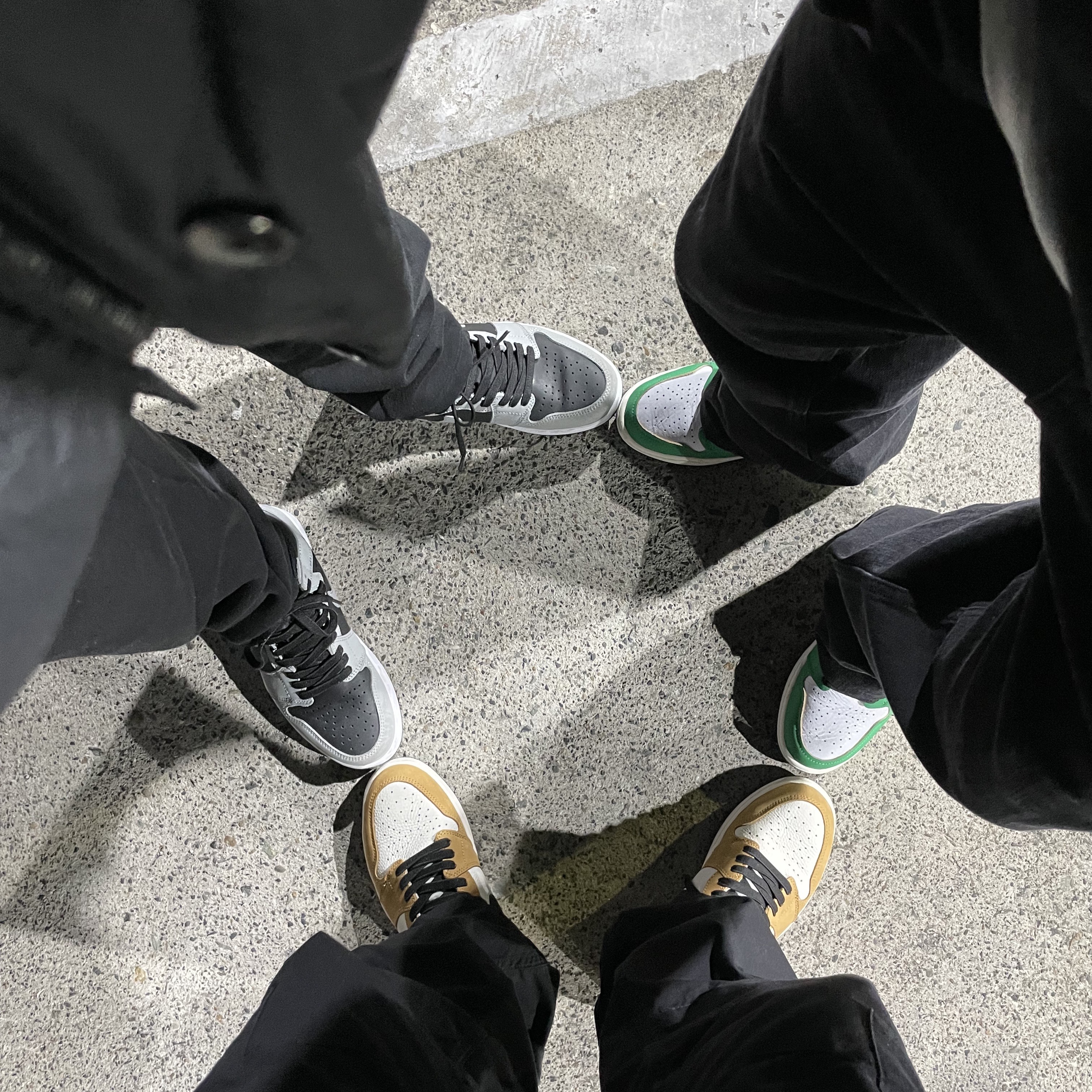 (W) Jordan 1 Retro High OG Lucky Green, Jordan 1 Retro High OG Shadow 2.0 착용 스타일