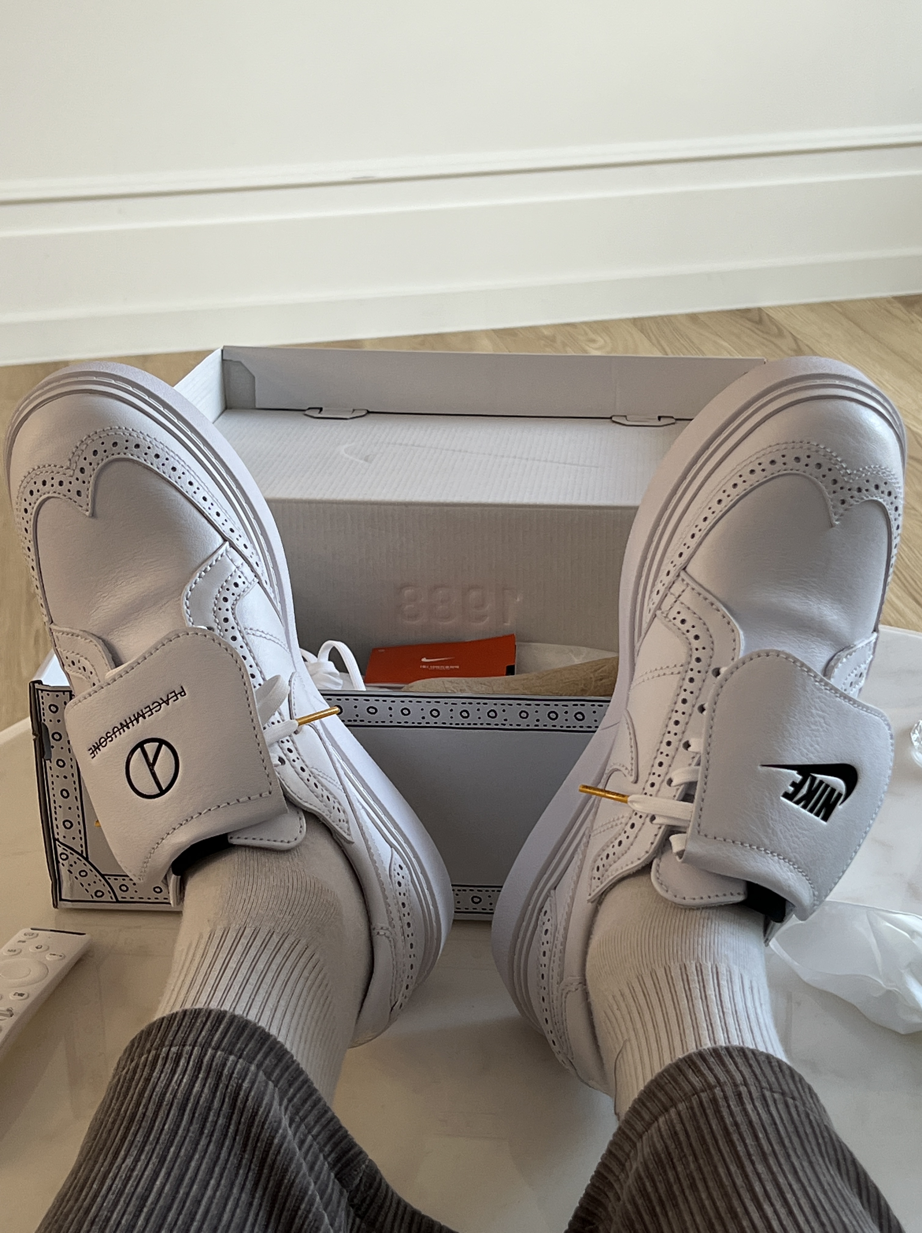 Nike x Peaceminusone Kwondo1 White 착용 스타일 - 2