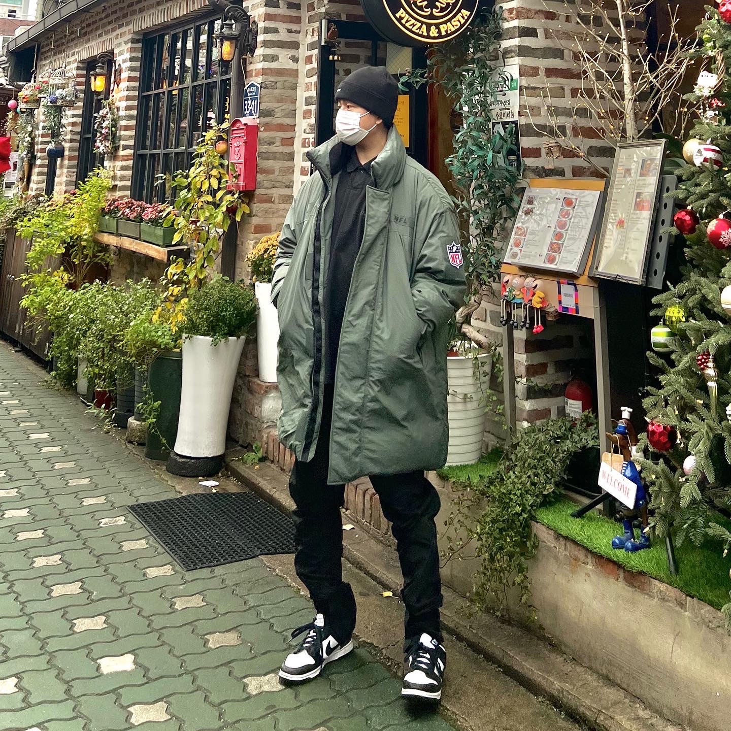 Nike Dunk Low Retro Black 착용 스타일