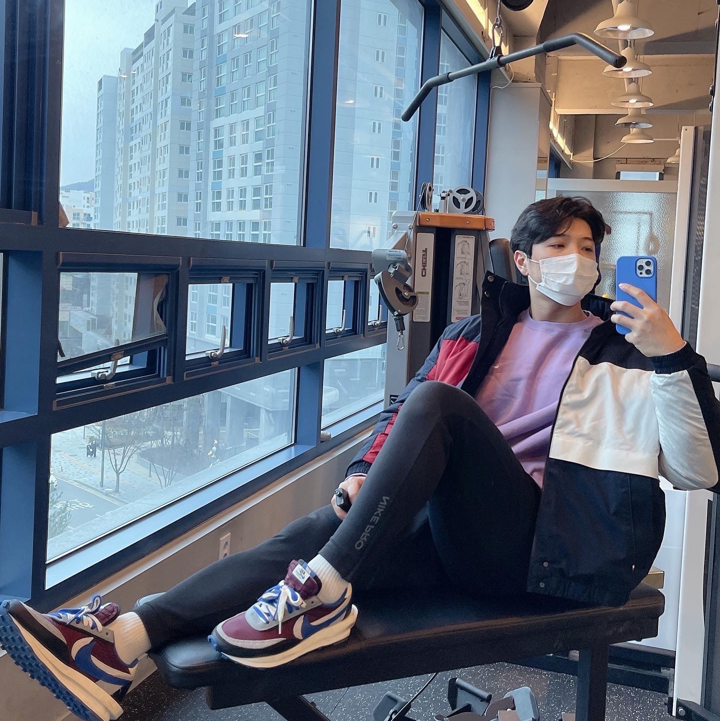 Nike x Sacai x Undercover LDWaffle Night Maroon Team Royal, Nike NRG Solo Swoosh Crew Fleece Urban Lilac - US/EU 착용 스타일