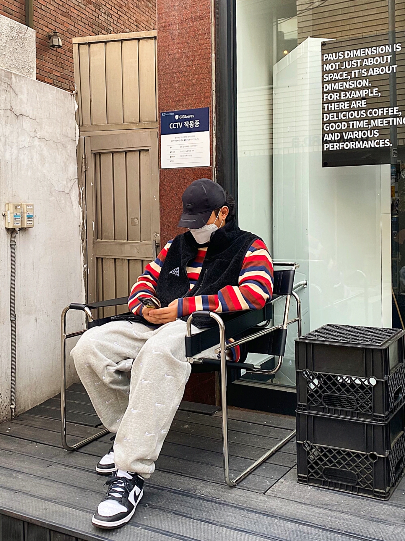 Nike NRG Swoosh Logo Pants Grey Heather, Nike x Drake Nocta NRG AU L91 Cap 착용 스타일