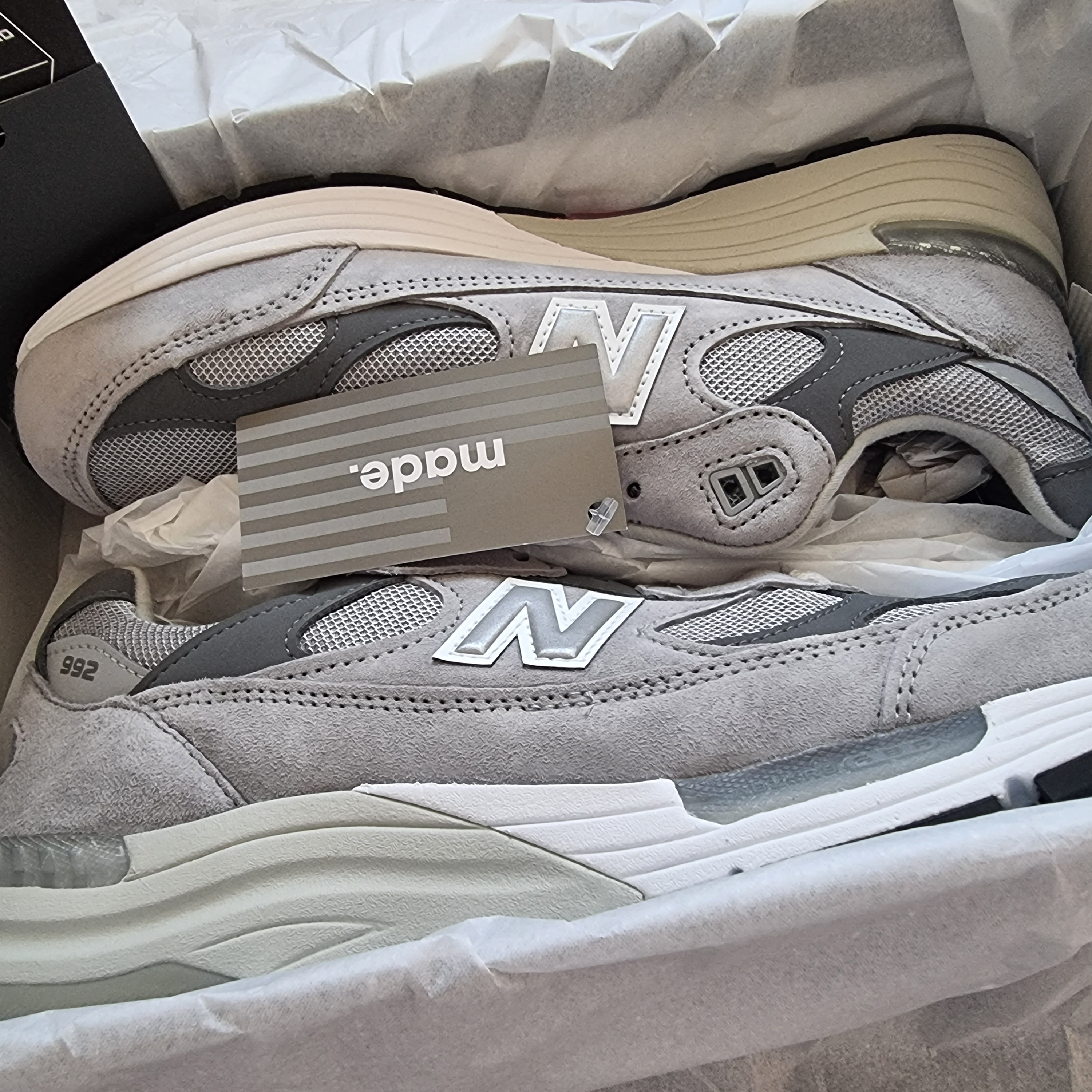 New Balance 992 Made in USA Grey - D Standard 착용 스타일 - 1