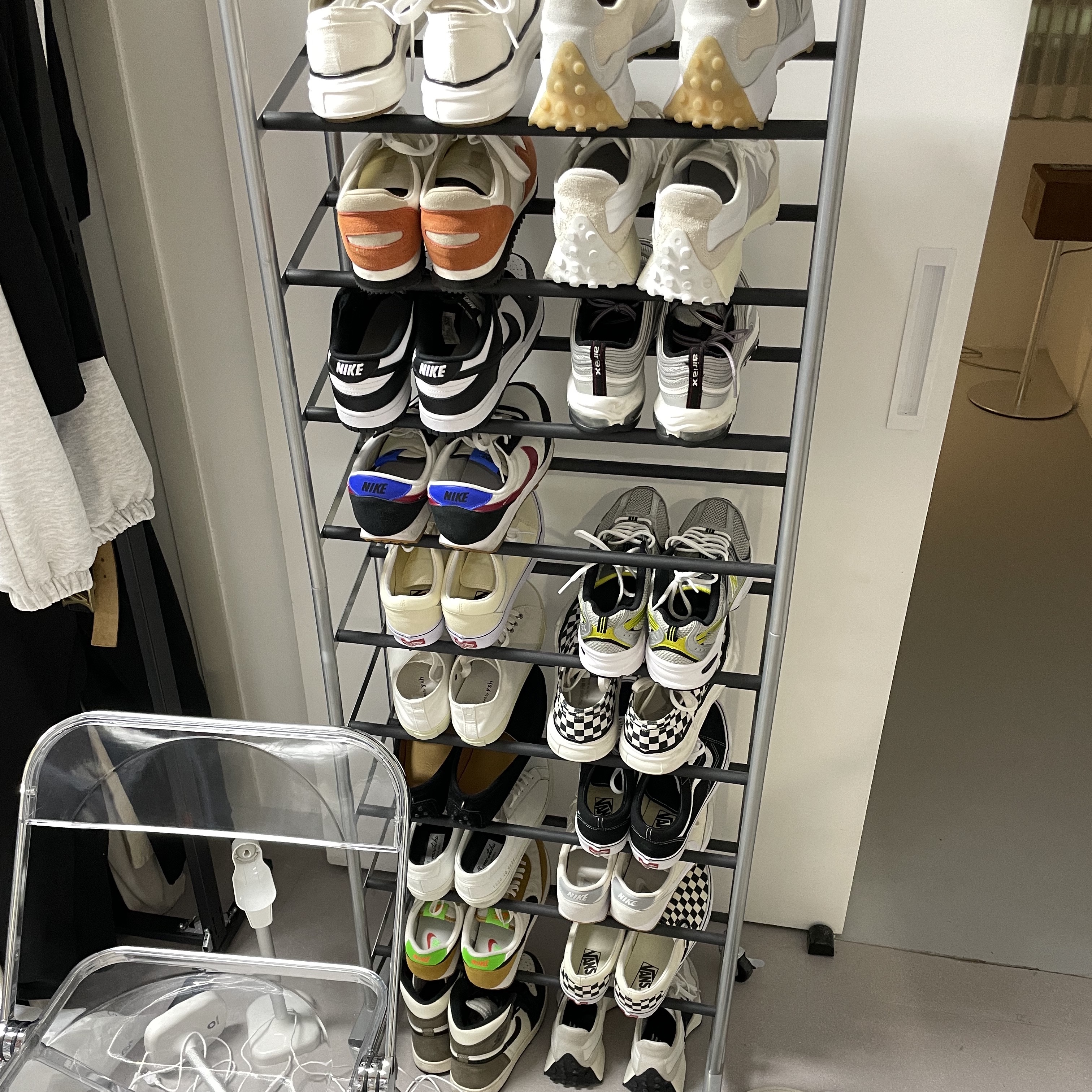Jordan 1 Retro High OG Defiant SB LA to Chicago, Nike x Sacai VaporWaffle Tour Yellow & Gorge Green Sail 착용 스타일 - 2