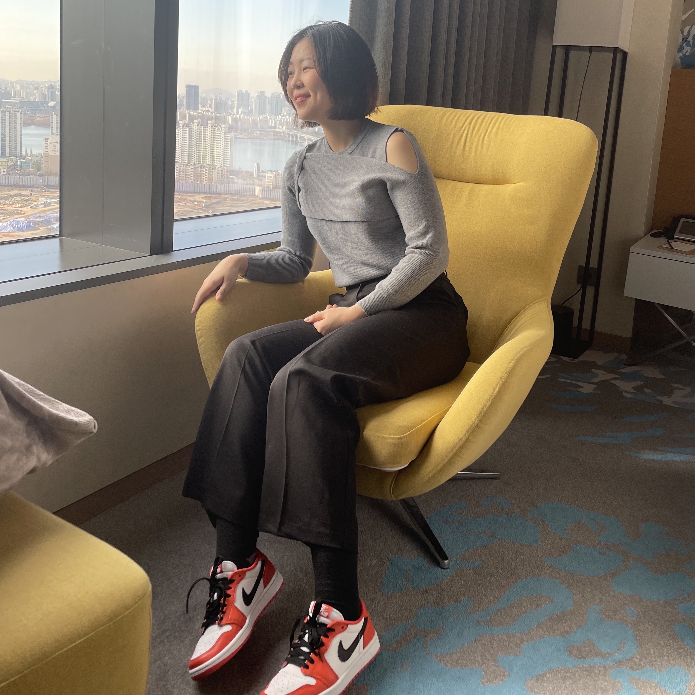 (W) Jordan 1 Low OG Starfish 착용 스타일 - 4