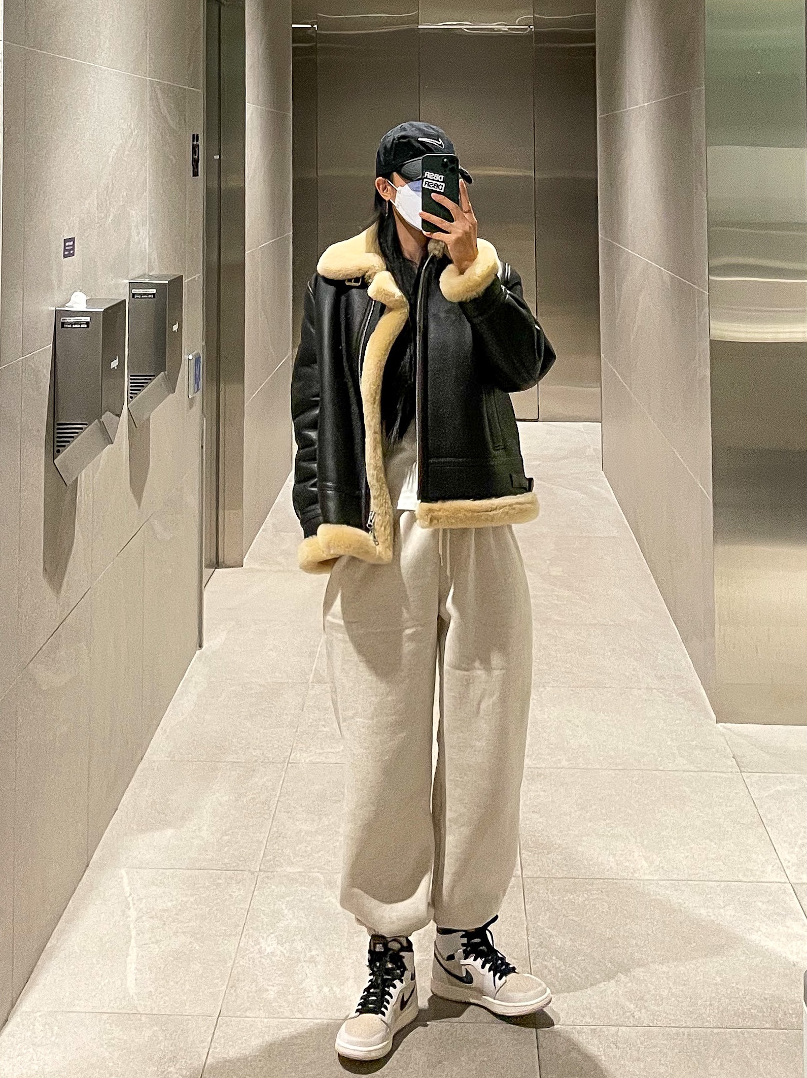 (W) Jordan 1 Zoom Air CMFT Summit Sail 착용 스타일 - 2