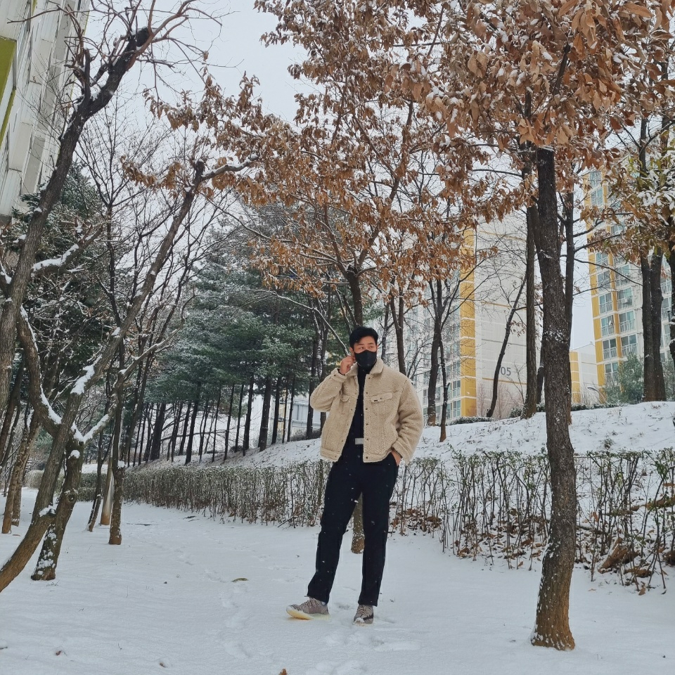 Adidas Yeezy Boost 350 V2 Zyon 착용 스타일