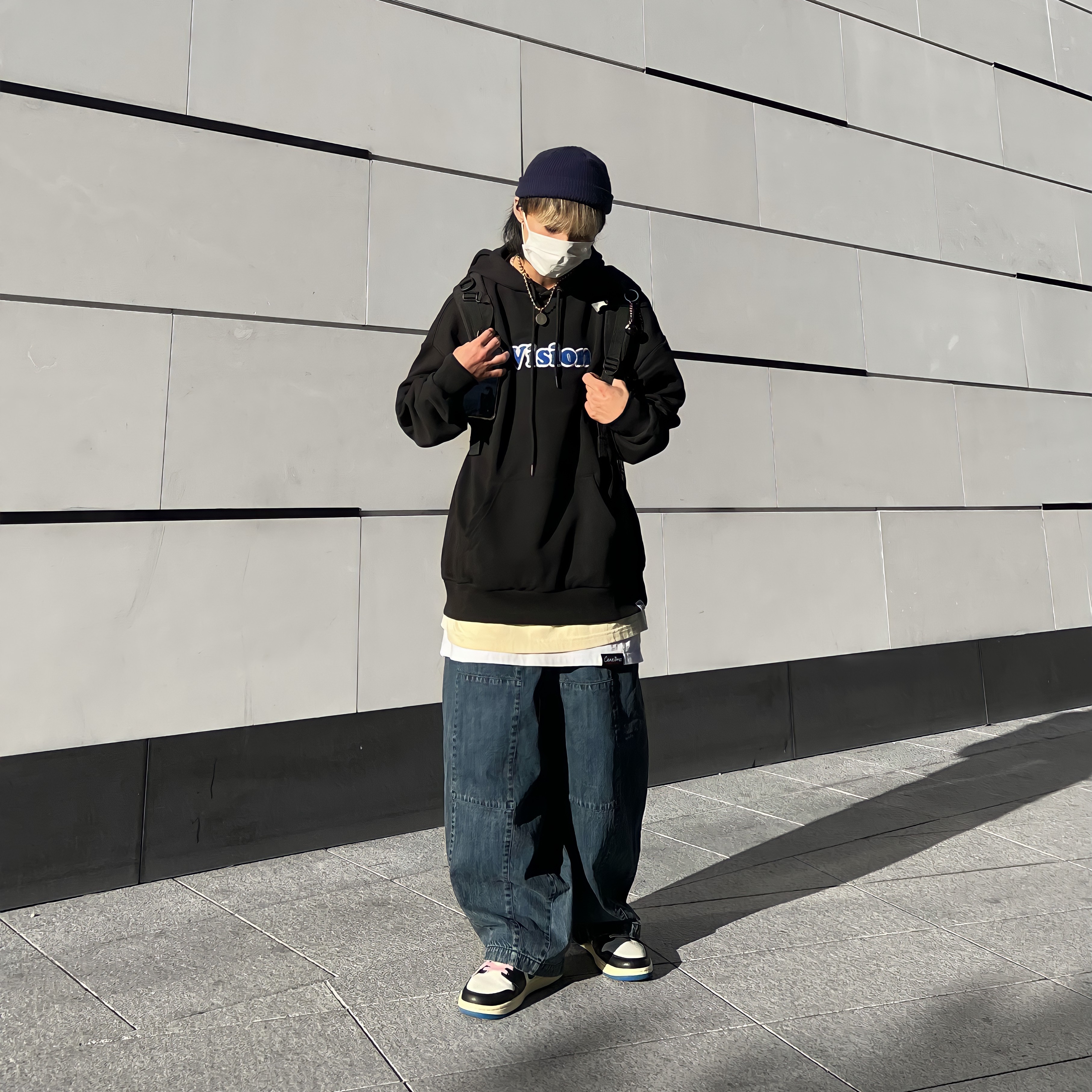 Jordan 1 x Travis Scott x Fragment Retro Low OG SP Military Blue 착용 스타일