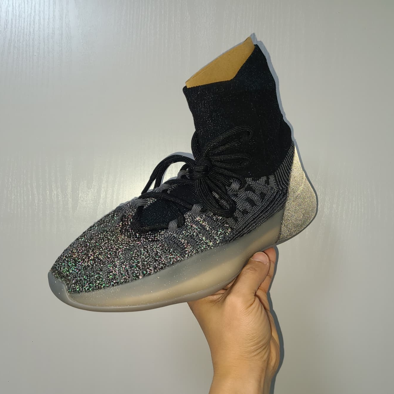 Adidas Yeezy BSKTBL Knit Slate Blue 착용 스타일 - 1