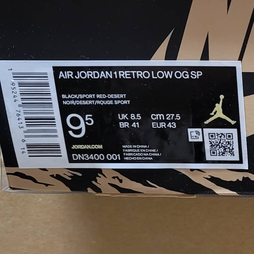 Jordan 1 x SoleFly Retro Low OG SP Black and Sport Red 착용 스타일 - 3