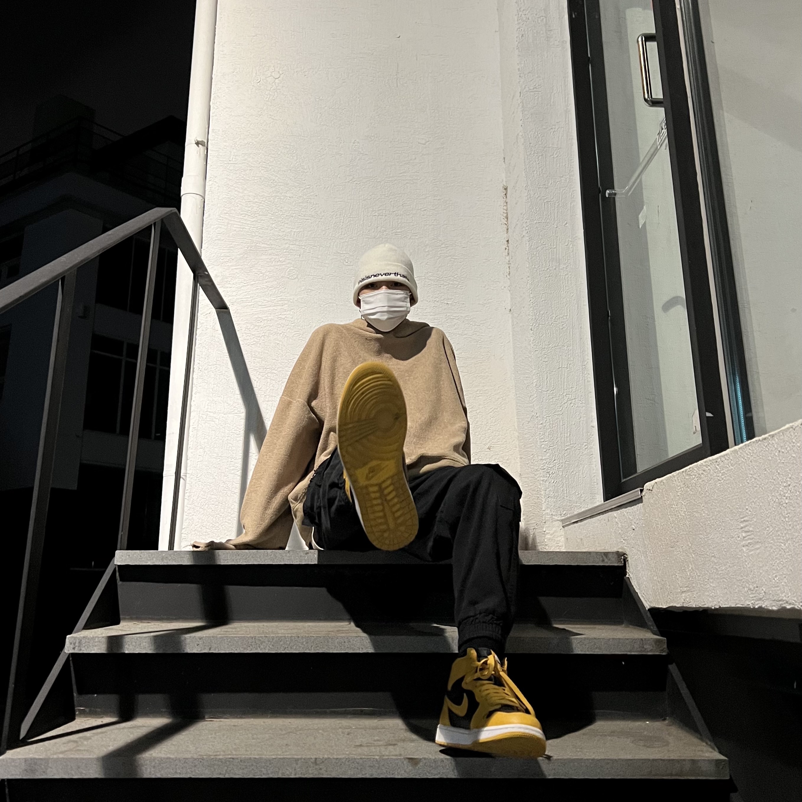 Jordan 1 Retro High OG Pollen 착용 스타일 - 2