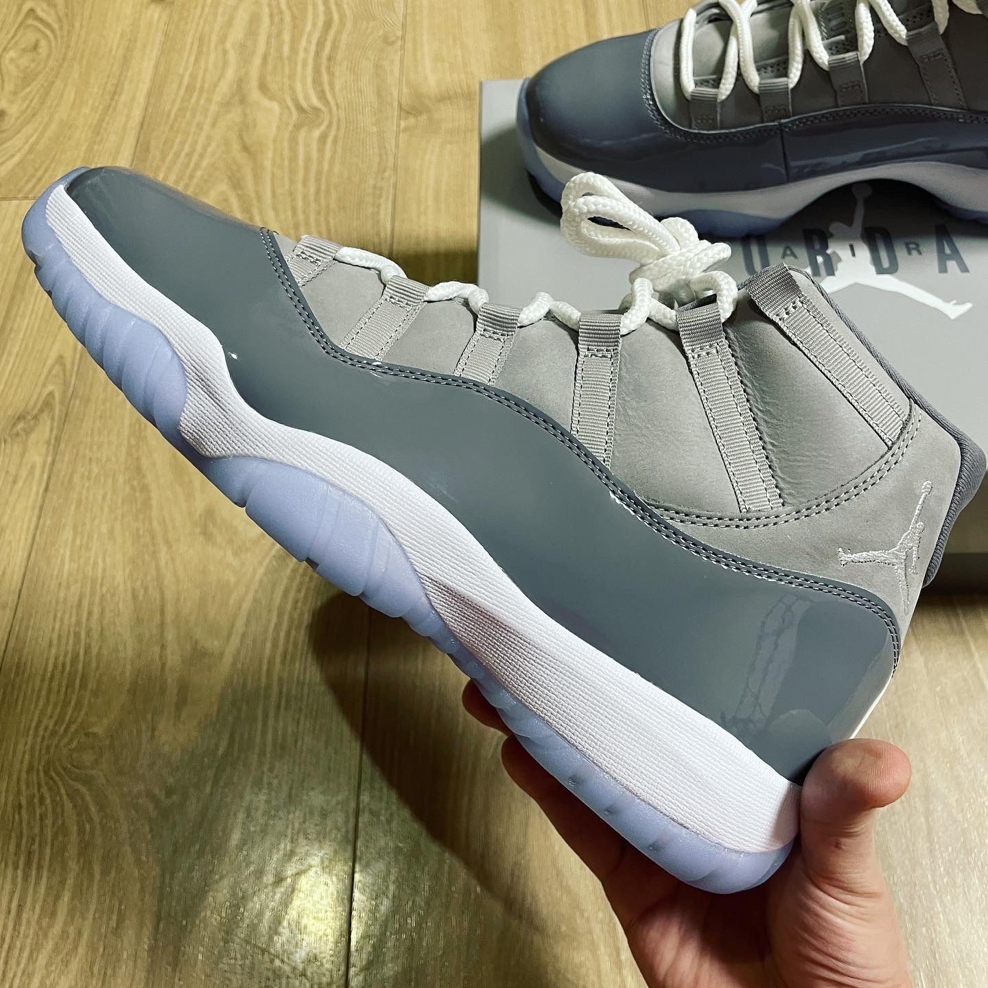 Jordan 11 Retro Cool Grey 2021 착용 스타일 - 2