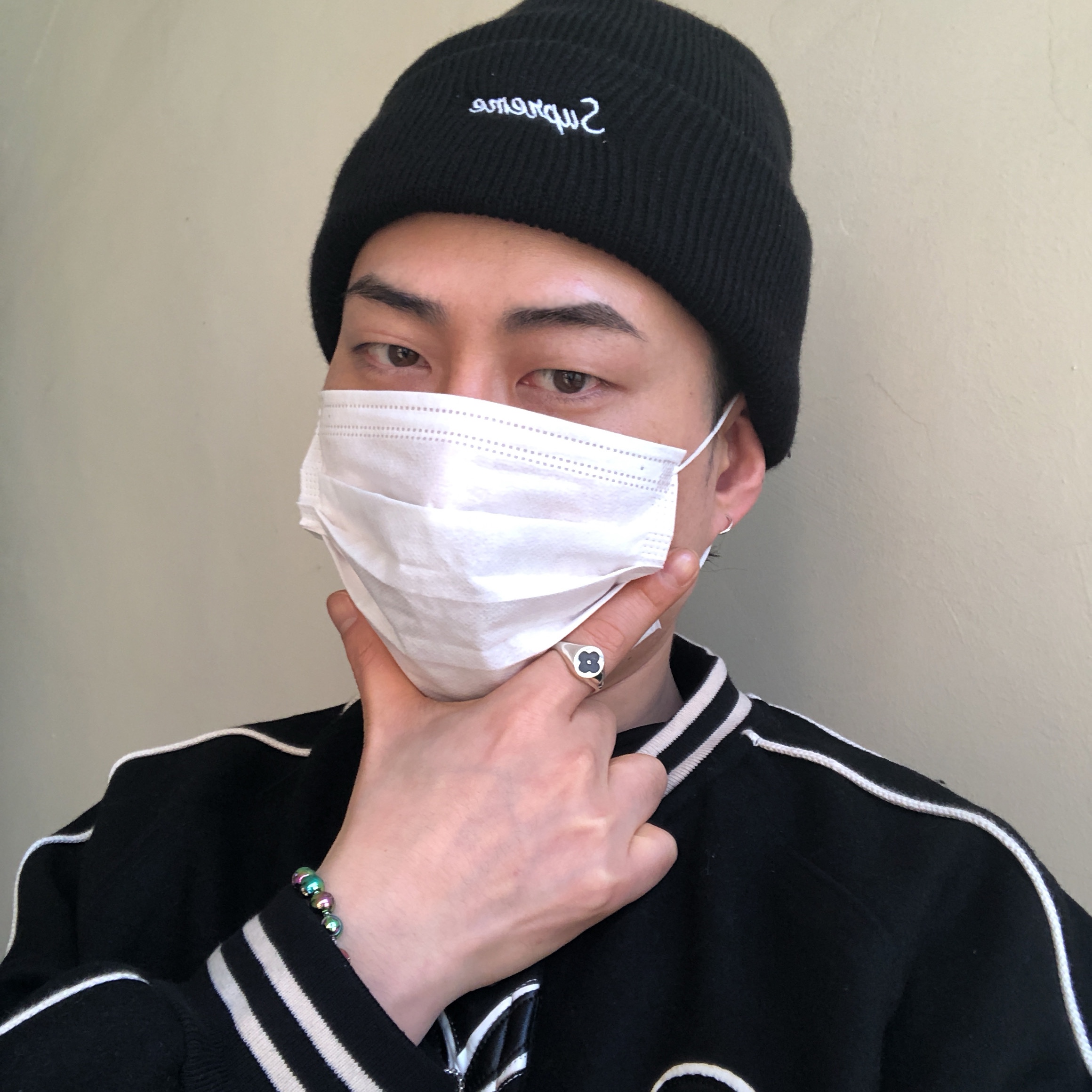 Supreme Loose Gauge Beanie Black, Nike x Supreme Air Force 1 High World Famous Black 착용 스타일 - 2