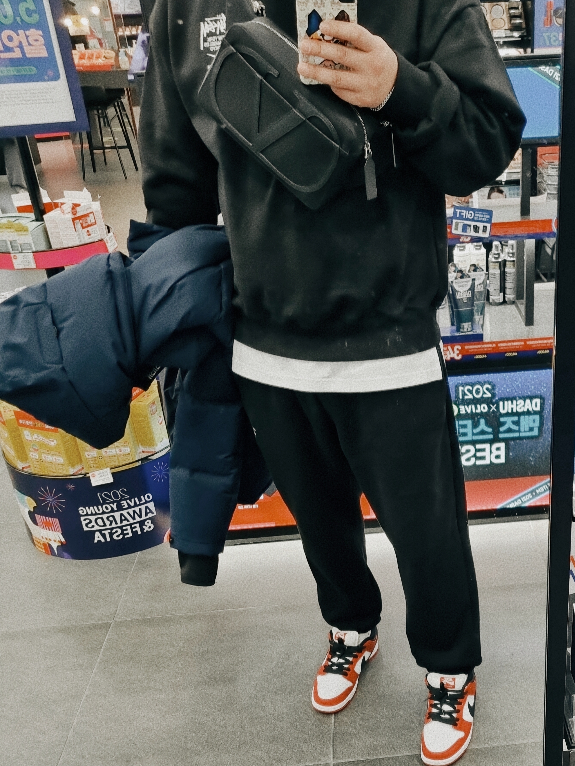 Nike x Stussy NRG ZR Fleece Pants Black - US/EU, Nike x Stussy NRG ZR Fleece Crewneck Black - US/EU 착용 스타일