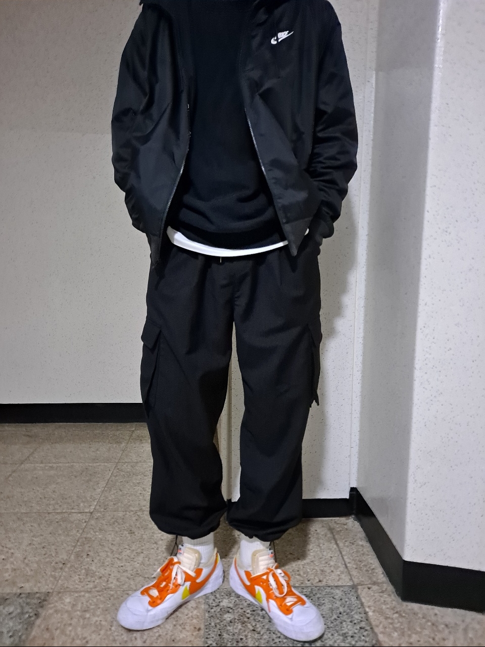 Nike x Sacai Blazer Low Magma Orange 착용 스타일