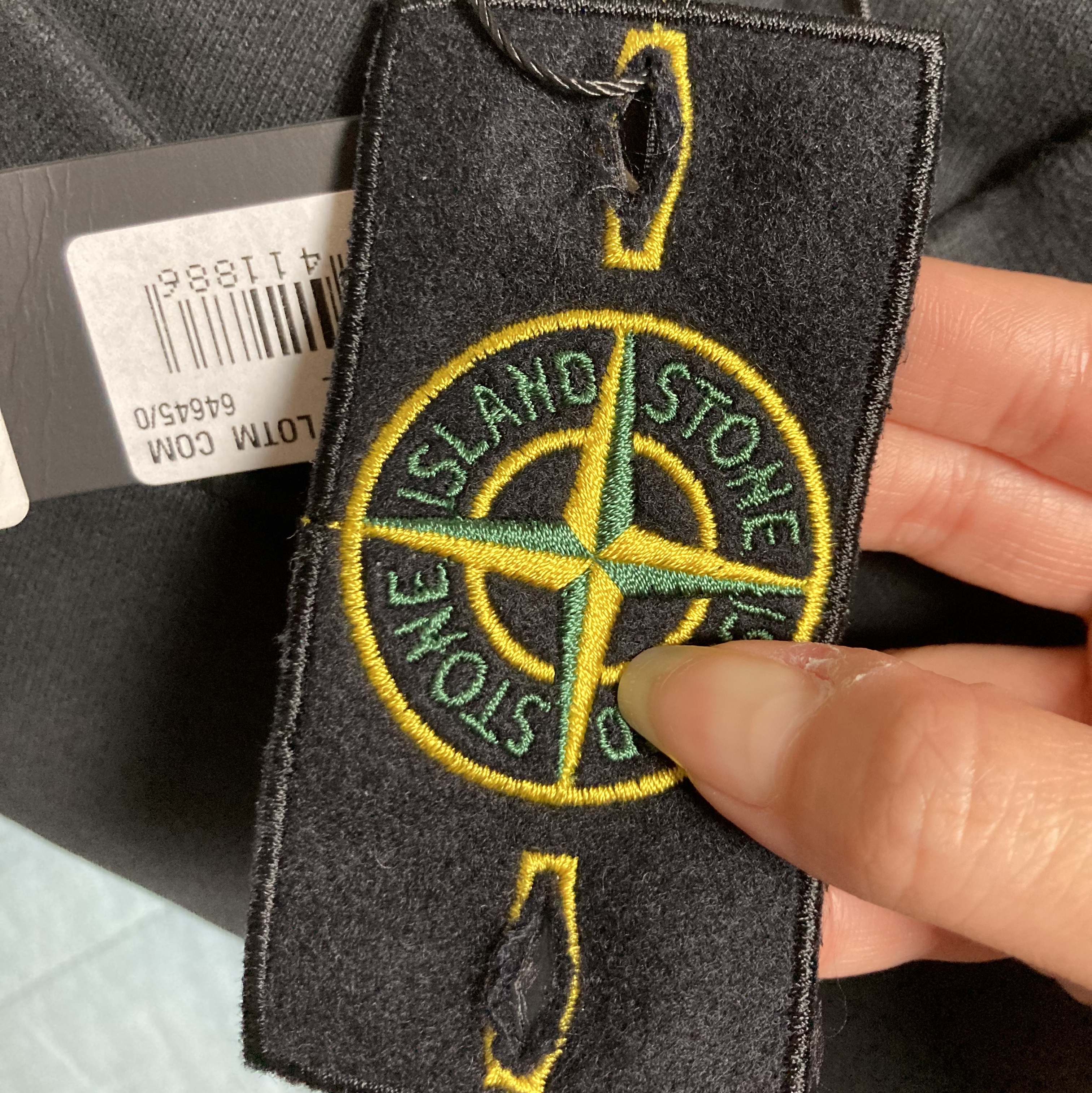Stone Island 63020 Crewneck Sweatshirt Black - 21FW 착용 스타일