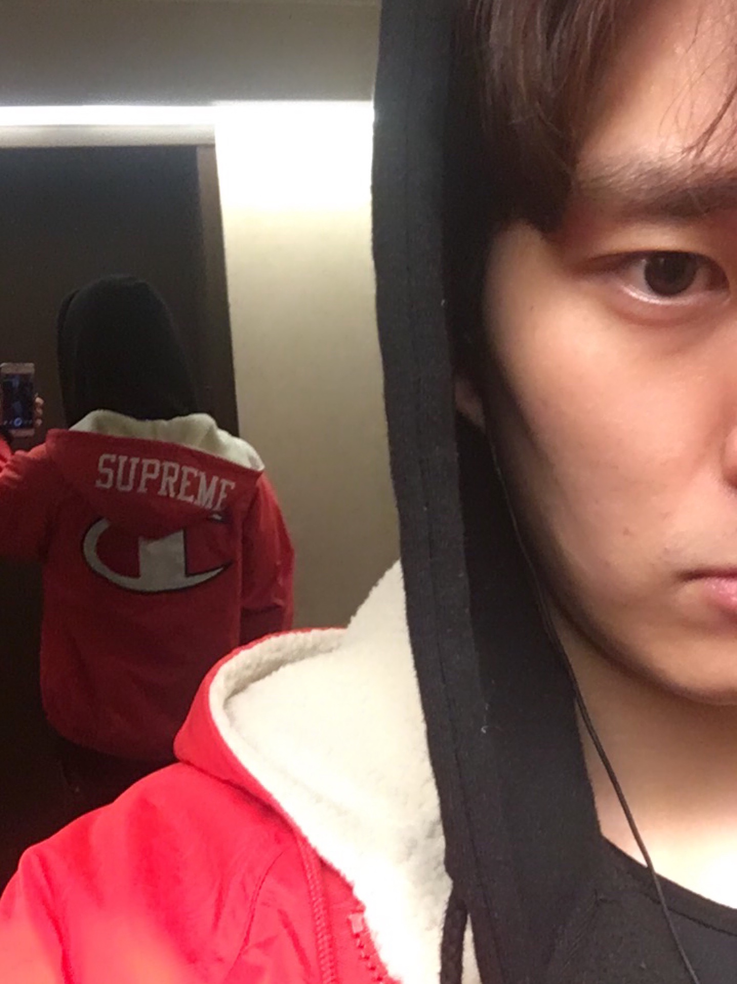 Supreme Back Logo Sweater Red - 20SS, Dr. Martens x Stussy 939 Boot Black 착용 스타일 - 2