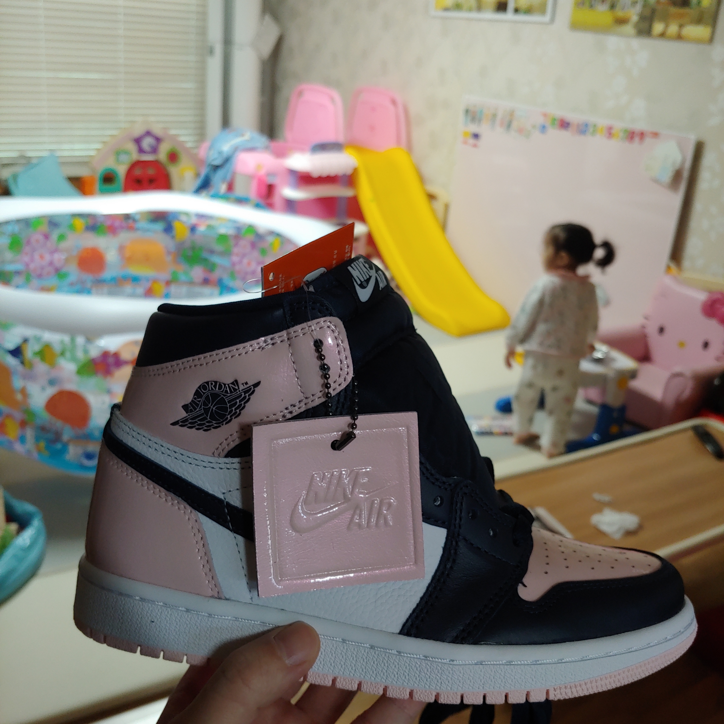 (W) Jordan 1 Retro High OG Atmosphere 착용 스타일 - 3
