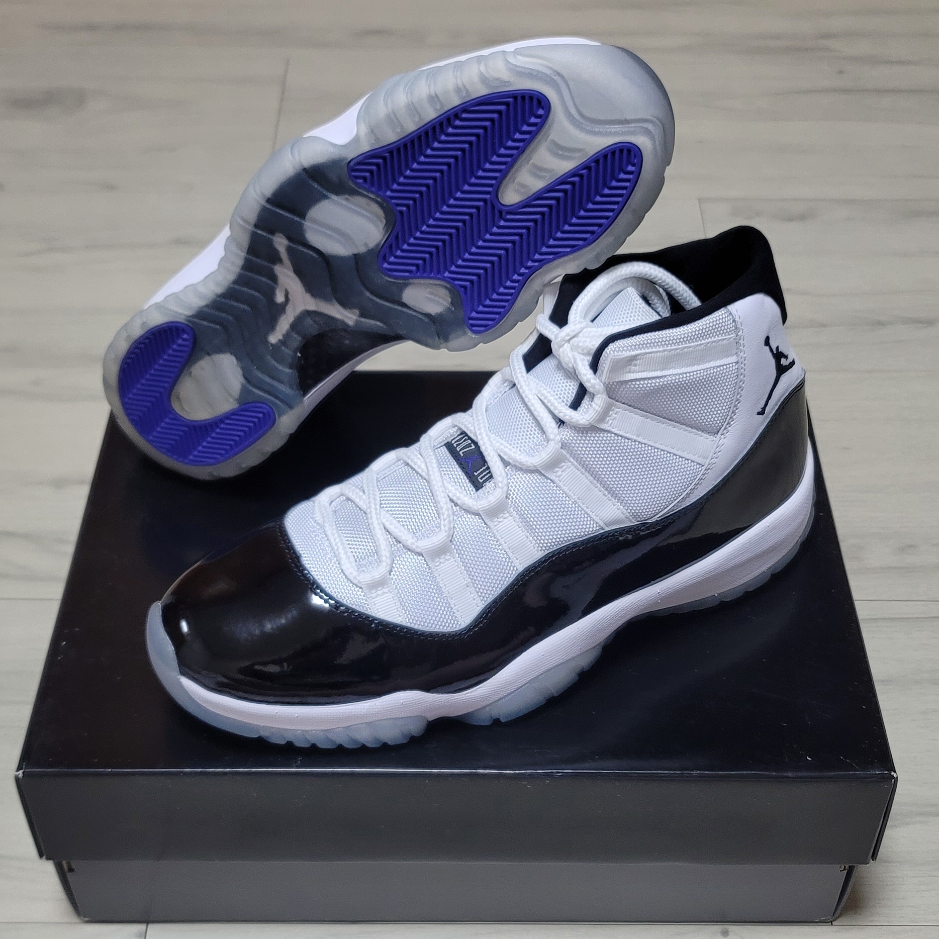Jordan 11 Retro Cool Grey 2021, Jordan 11 Retro Concord 2018 착용 스타일 - 2