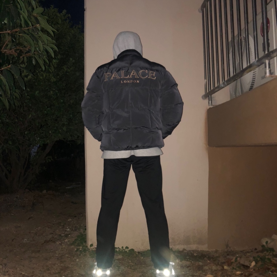 Palace Puff Dadda Jacket Black - 20FW, New Balance 992 Made in USA Grey - D Standard 착용 스타일 - 2