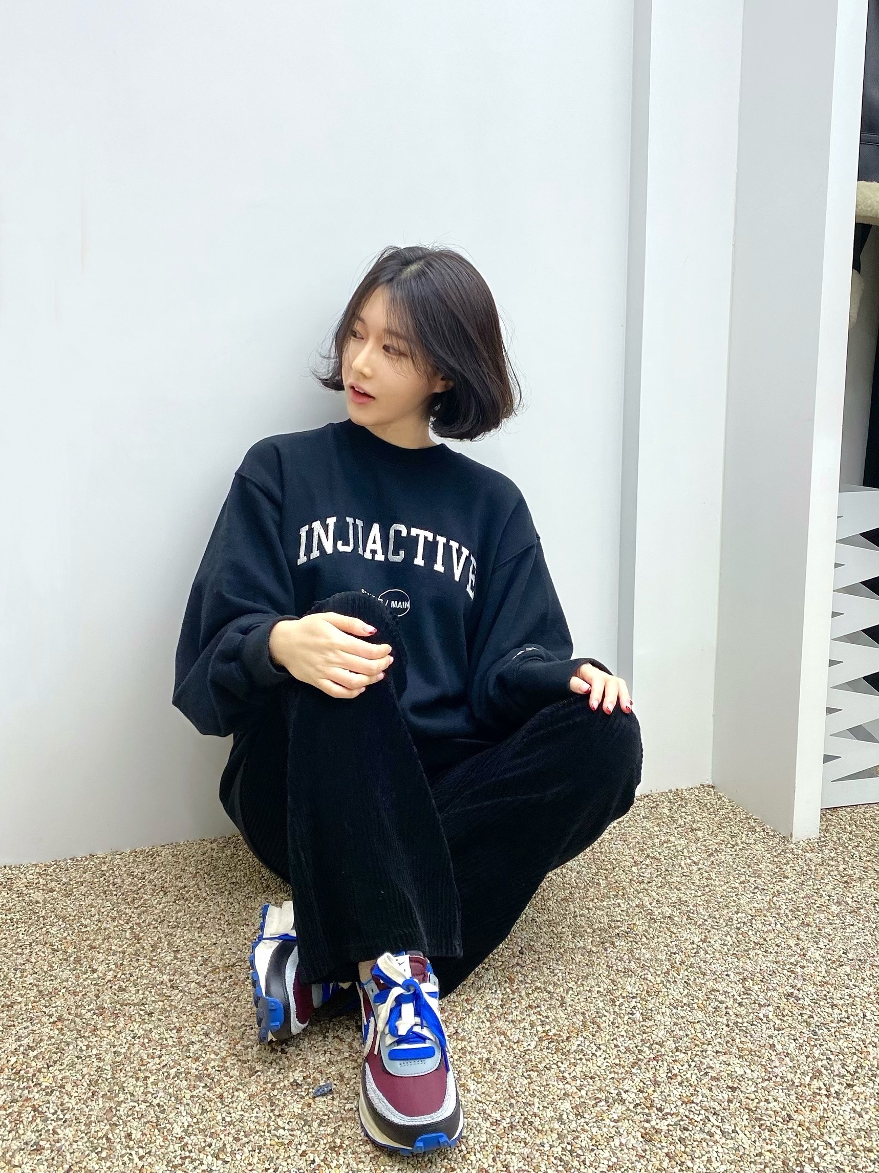 Nike x Sacai x Undercover LDWaffle Night Maroon Team Royal 착용 스타일