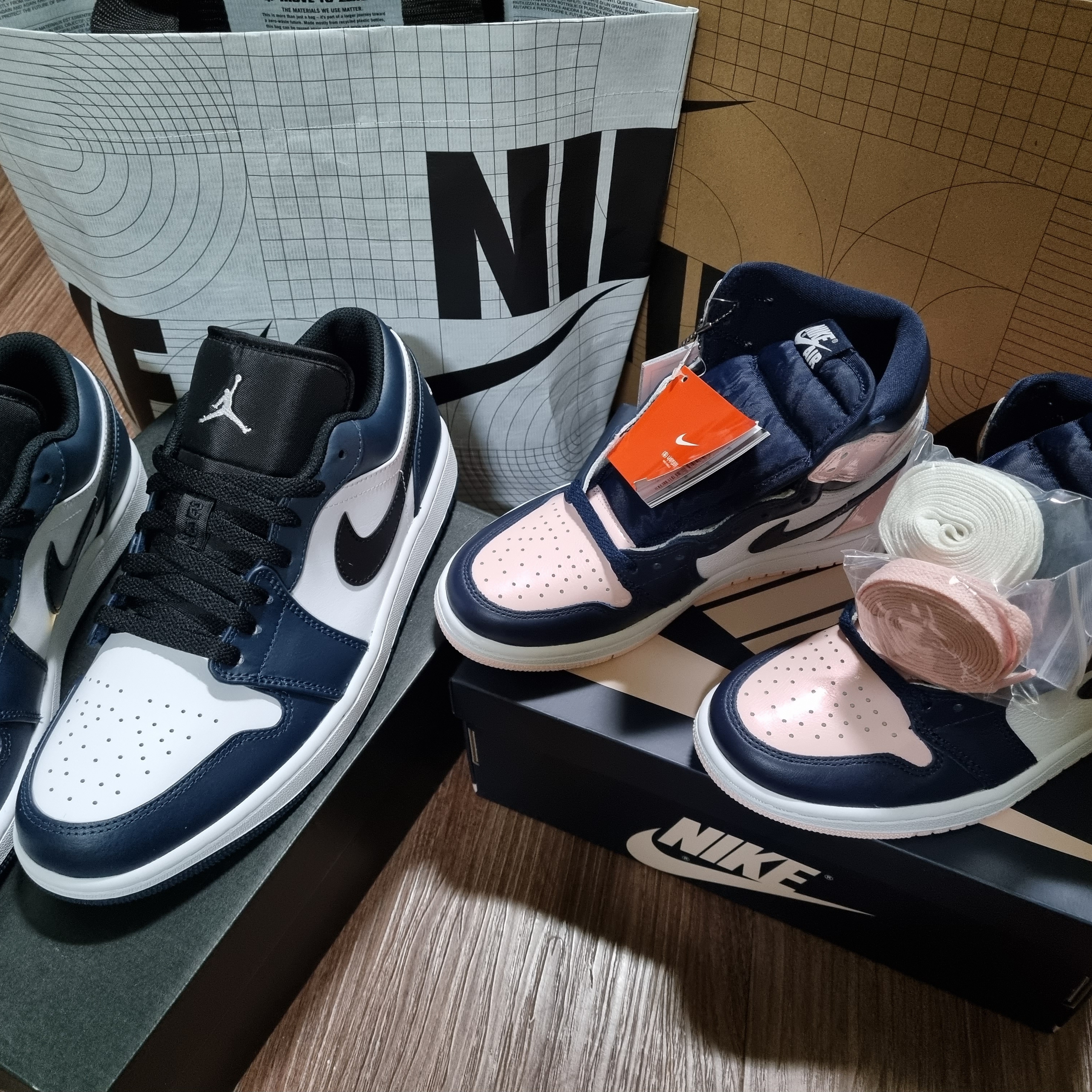 Jordan 1 Low Dark Teal, (W) Jordan 1 Retro High OG Atmosphere 착용 스타일 - 2