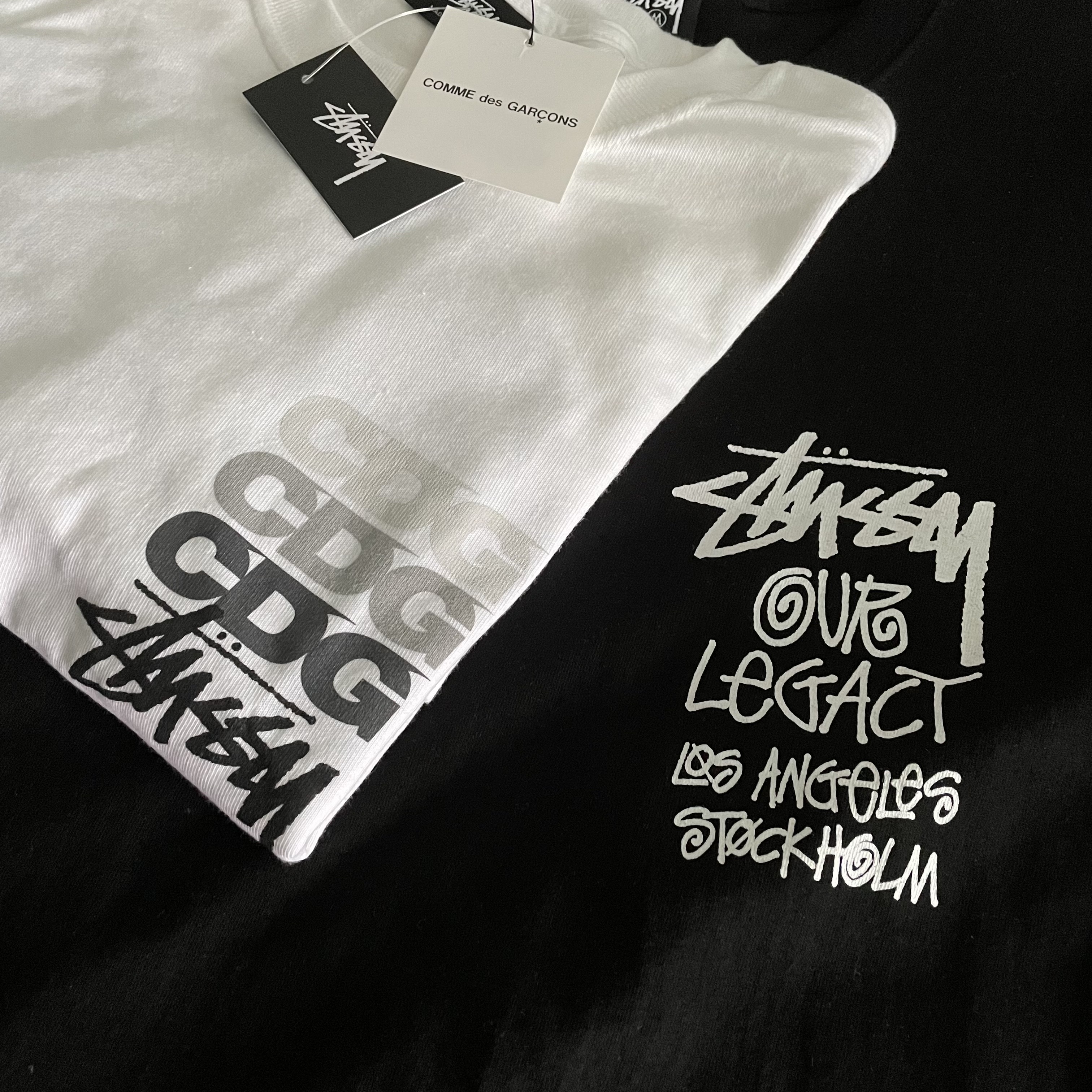 Stussy x CDG Dot LS T-Shirt White, Stussy x Our Legacy Surfman T-Shirt Black - 21SS 착용 스타일