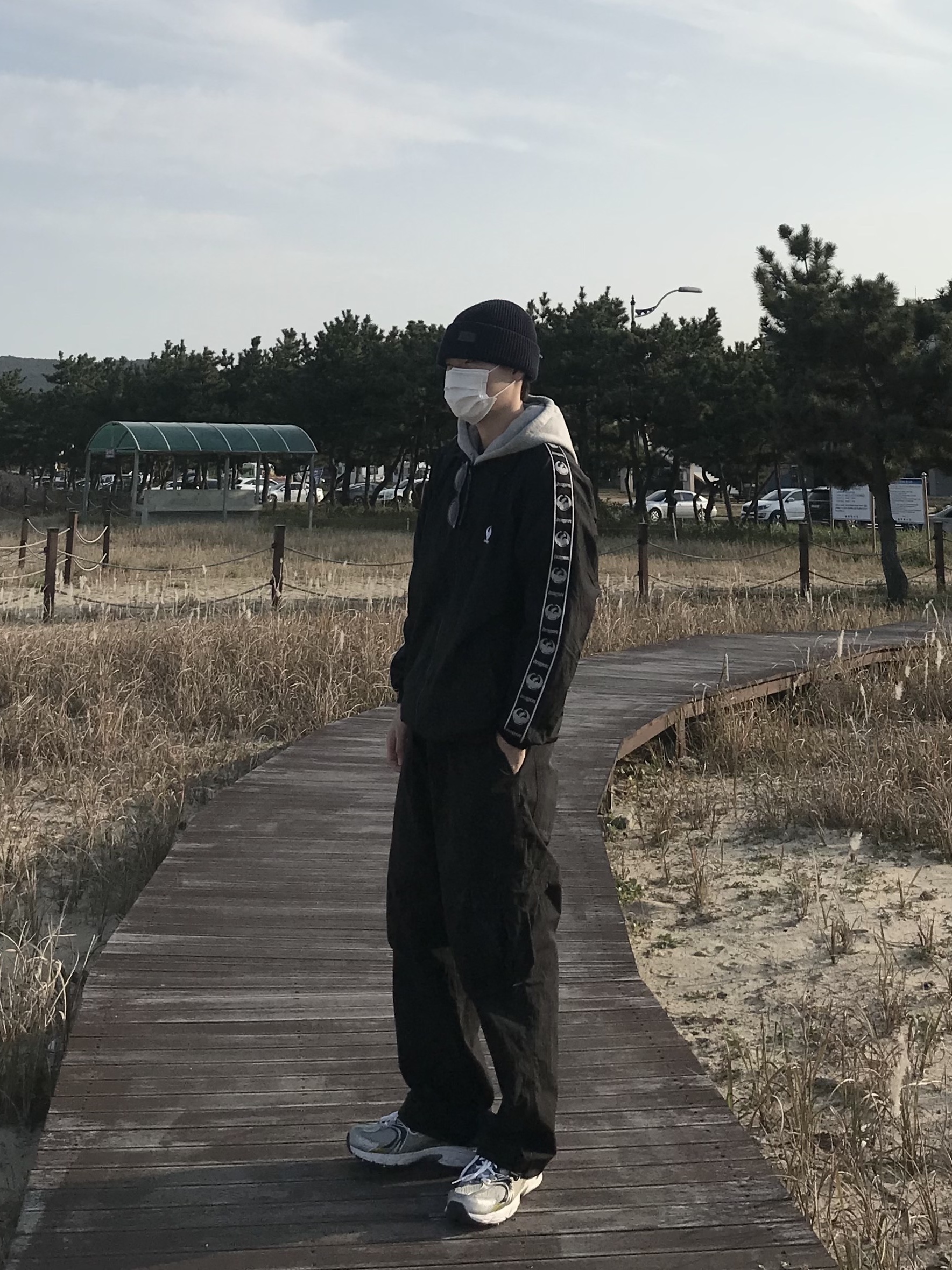 New Balance 530 Silver 착용 스타일 - 1