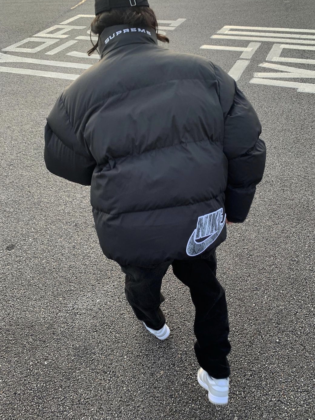 Supreme x Nike Reversible Puffy Jacket Black - 21SS, Nike Dunk Low Retro Grey Fog 착용 스타일