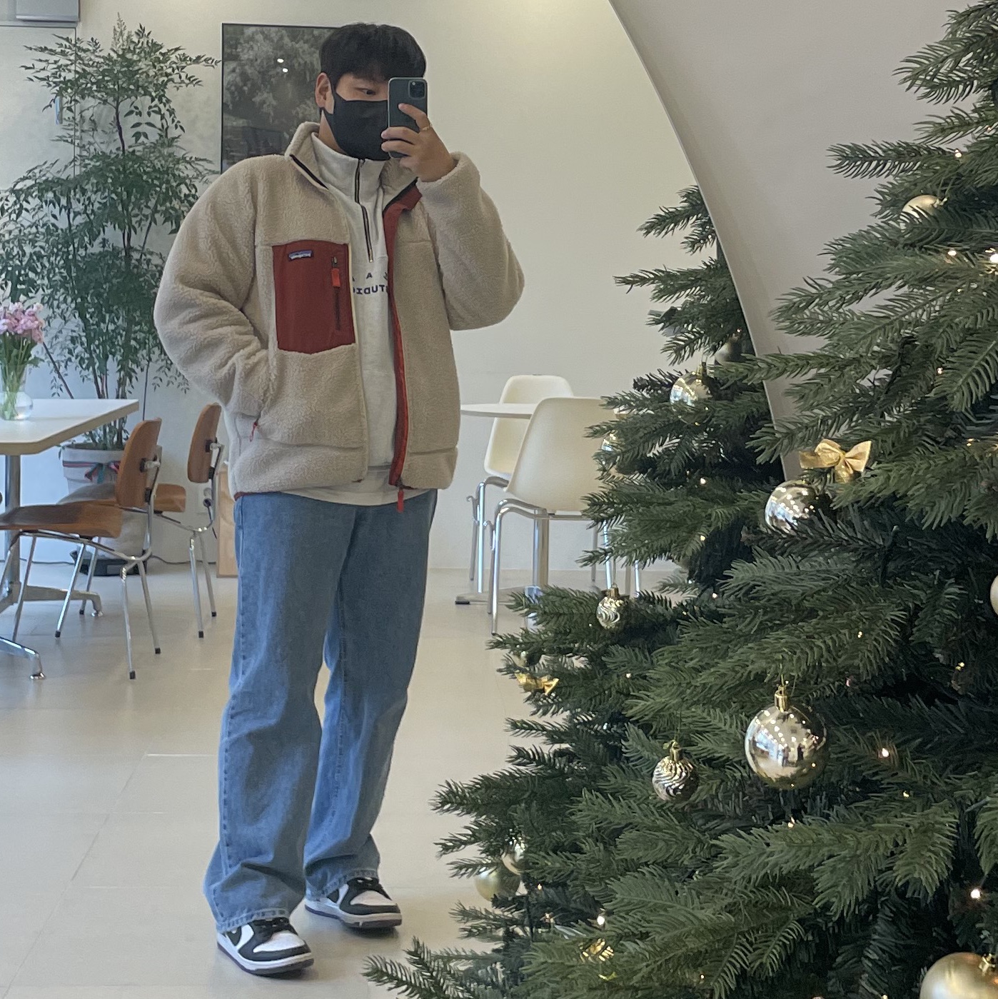 IAB Studio Half Zip Pullover Light Gray, Nike SB Dunk Low Pro Court Purple 착용 스타일