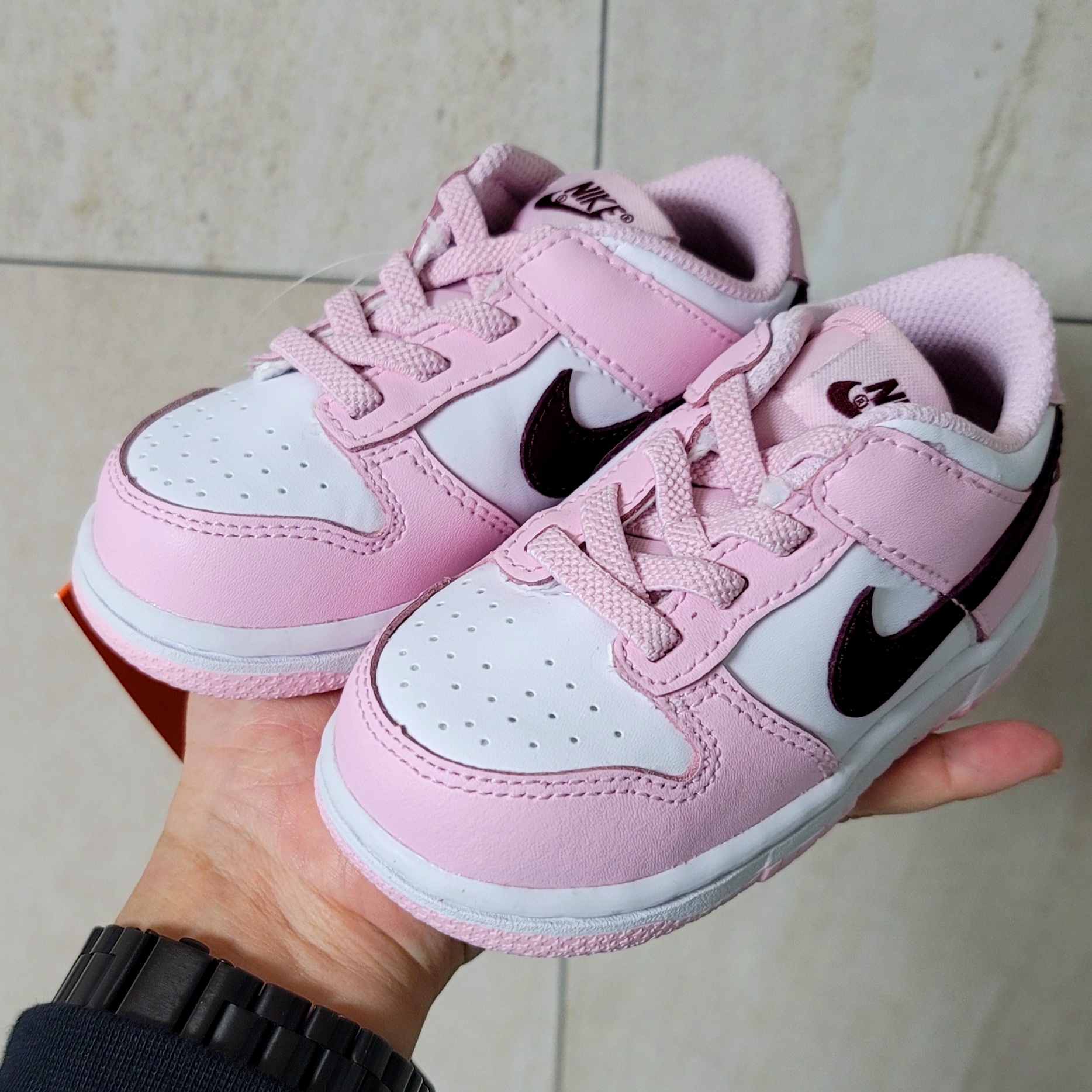 (TD) Nike Dunk Low Pink Foam 착용 스타일 - 1