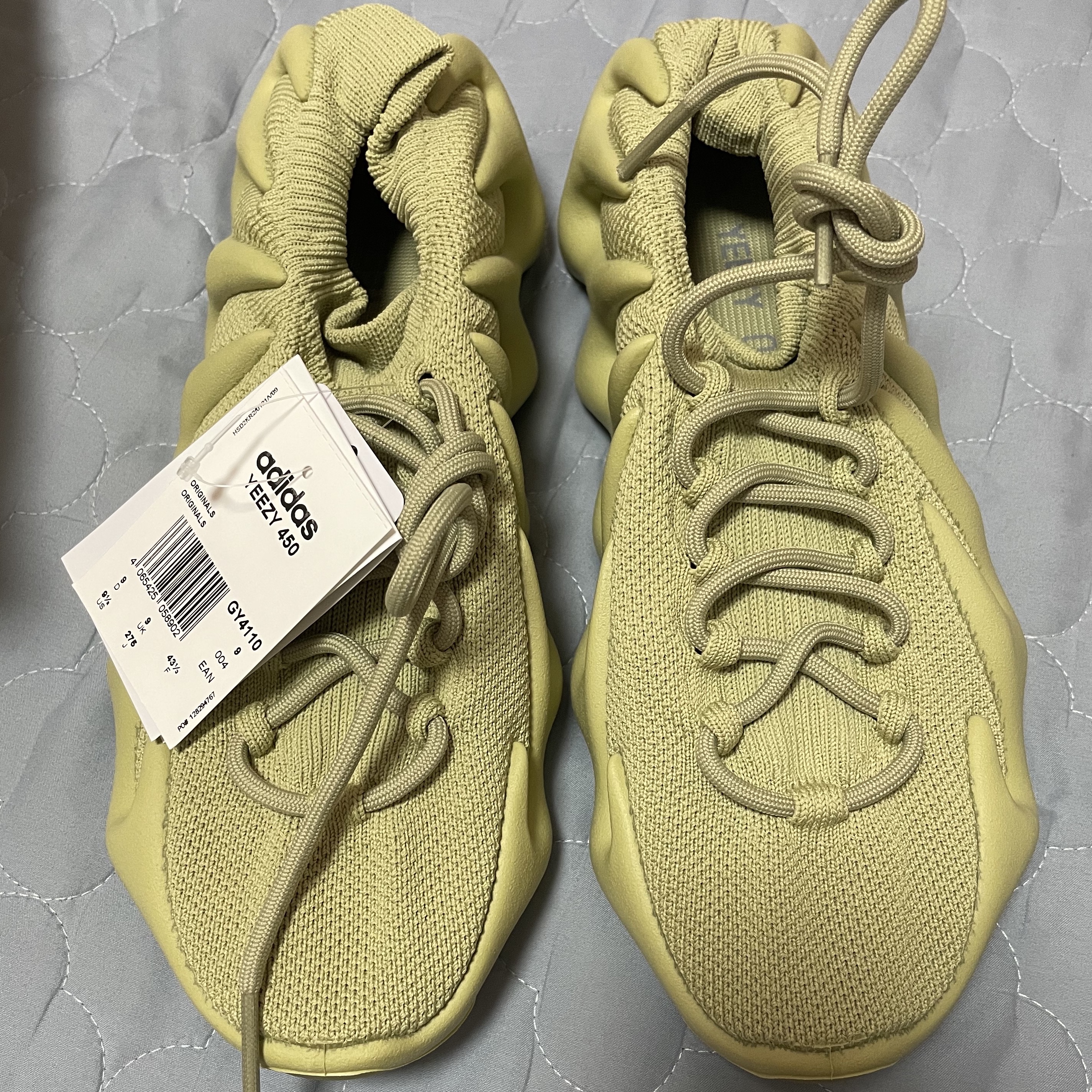 Adidas Yeezy 450 Resin 착용 스타일 - 3