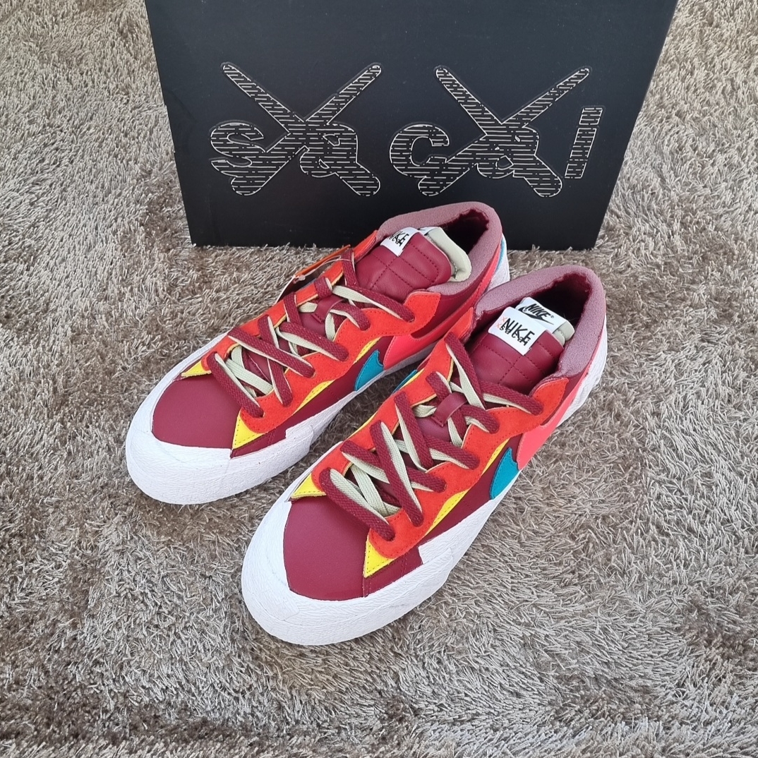 Nike x Sacai x Kaws Blazer Low Team Red 착용 스타일