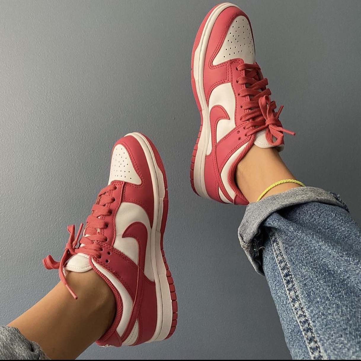(W) Nike Dunk Low Archeo Pink 착용 스타일 - 2
