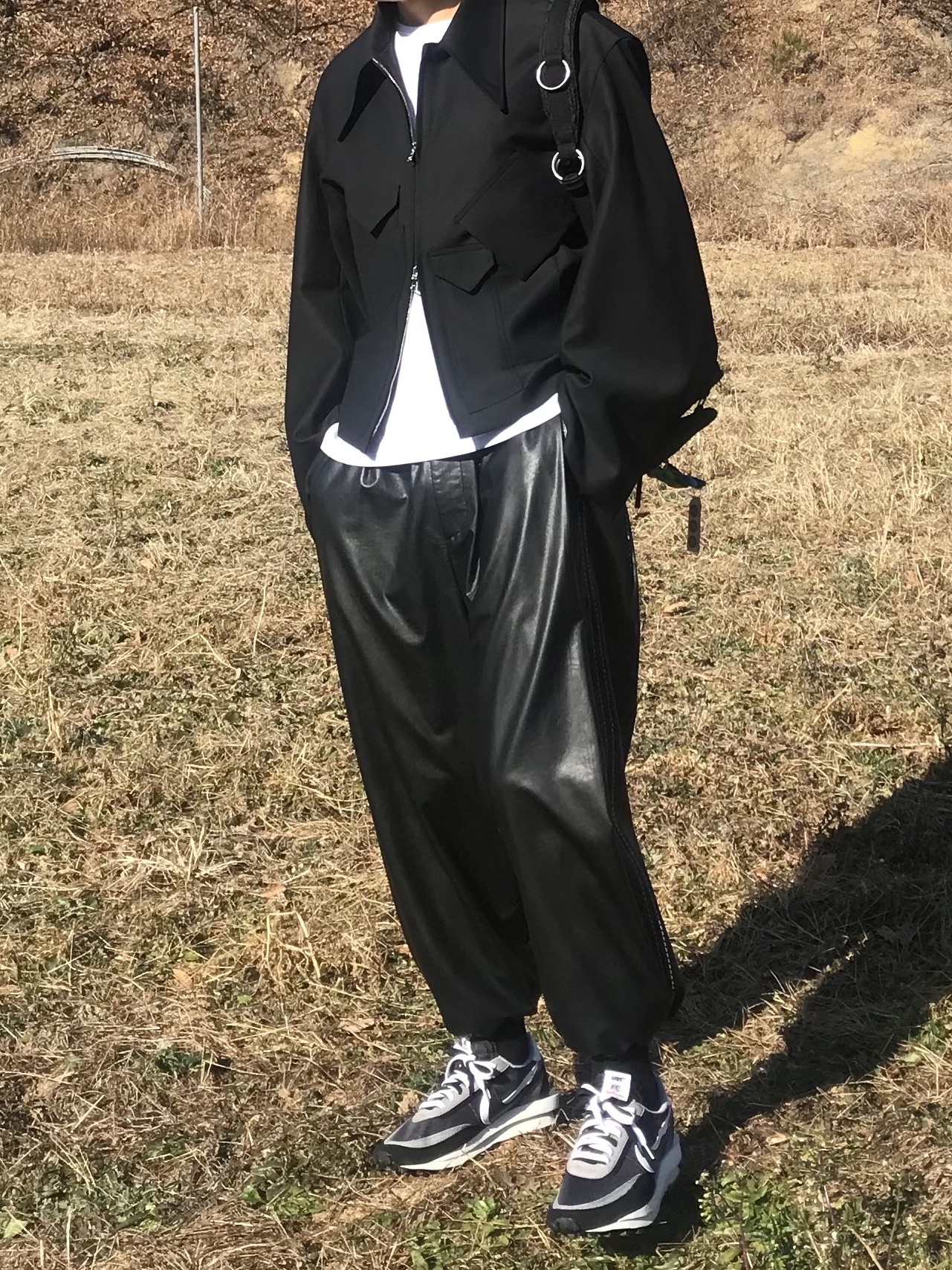 Nike x Sacai LDWaffle Black 착용 스타일