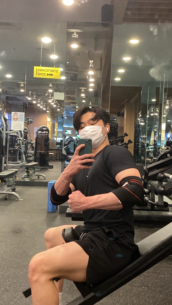 KREAM 프로필 이미지