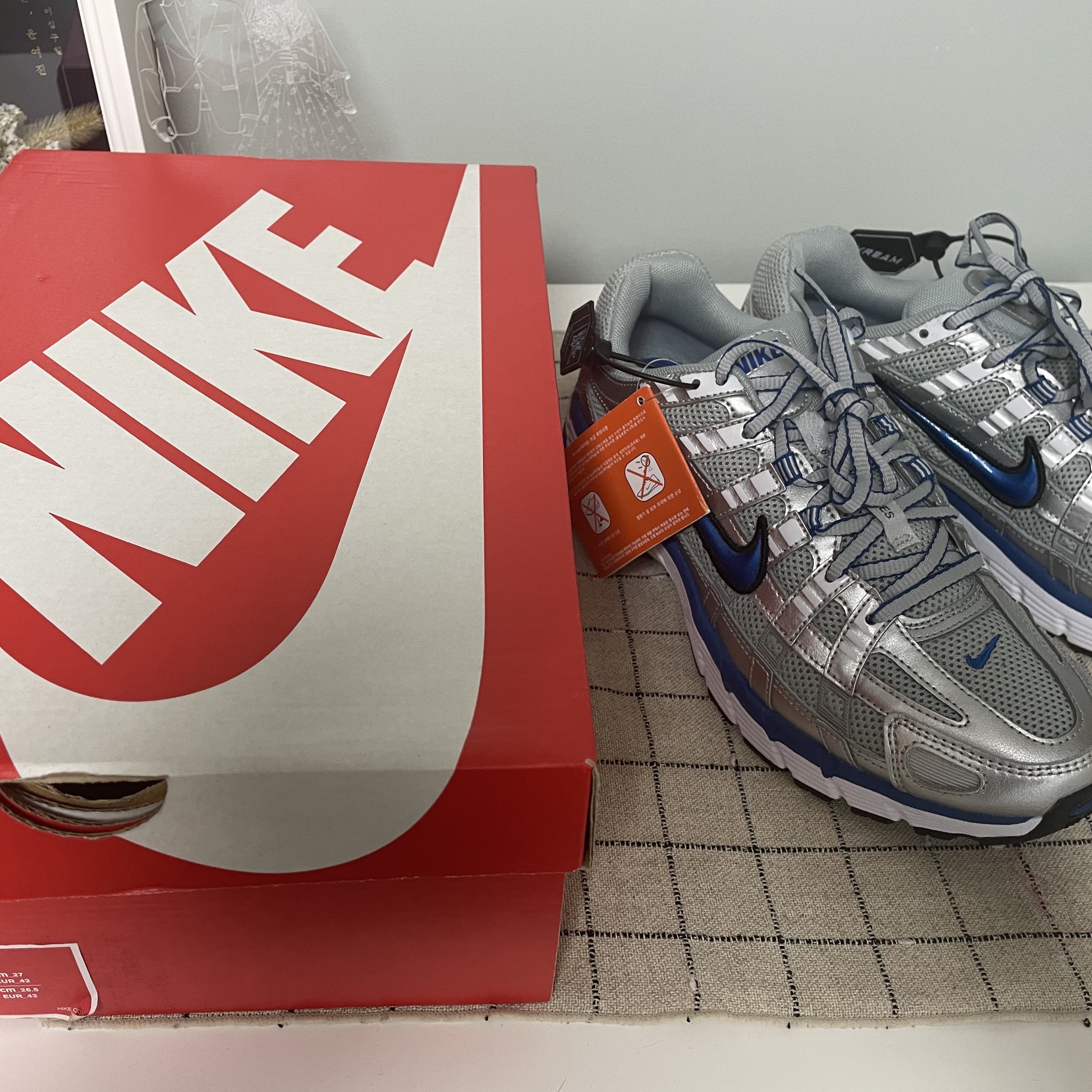 Nike P-6000 Metallic Silver 착용 스타일 - 3