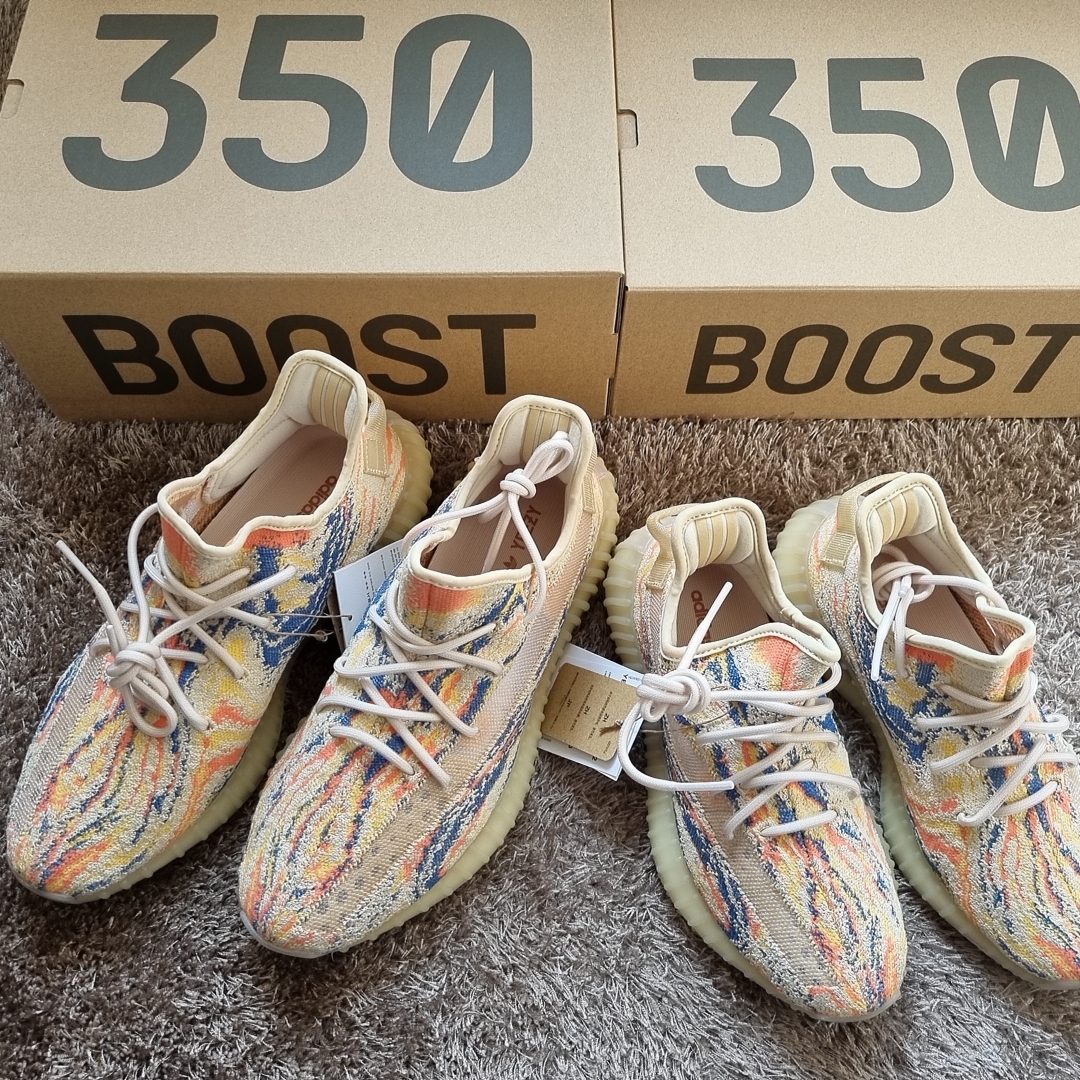 Adidas Yeezy Boost 350 V2 MX Oat 착용 스타일