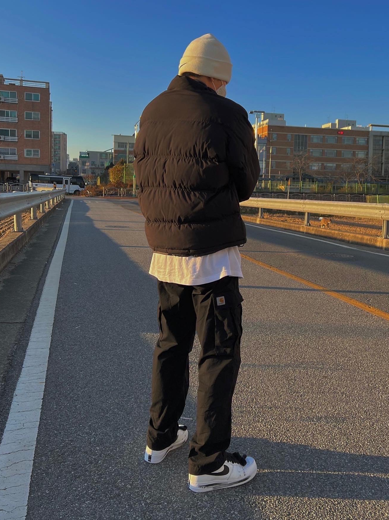 Nike x Stussy Cuff Beanie White, Nike x Peaceminusone Air Force 1 Low Para-Noise 2.0 착용 스타일 - 2
