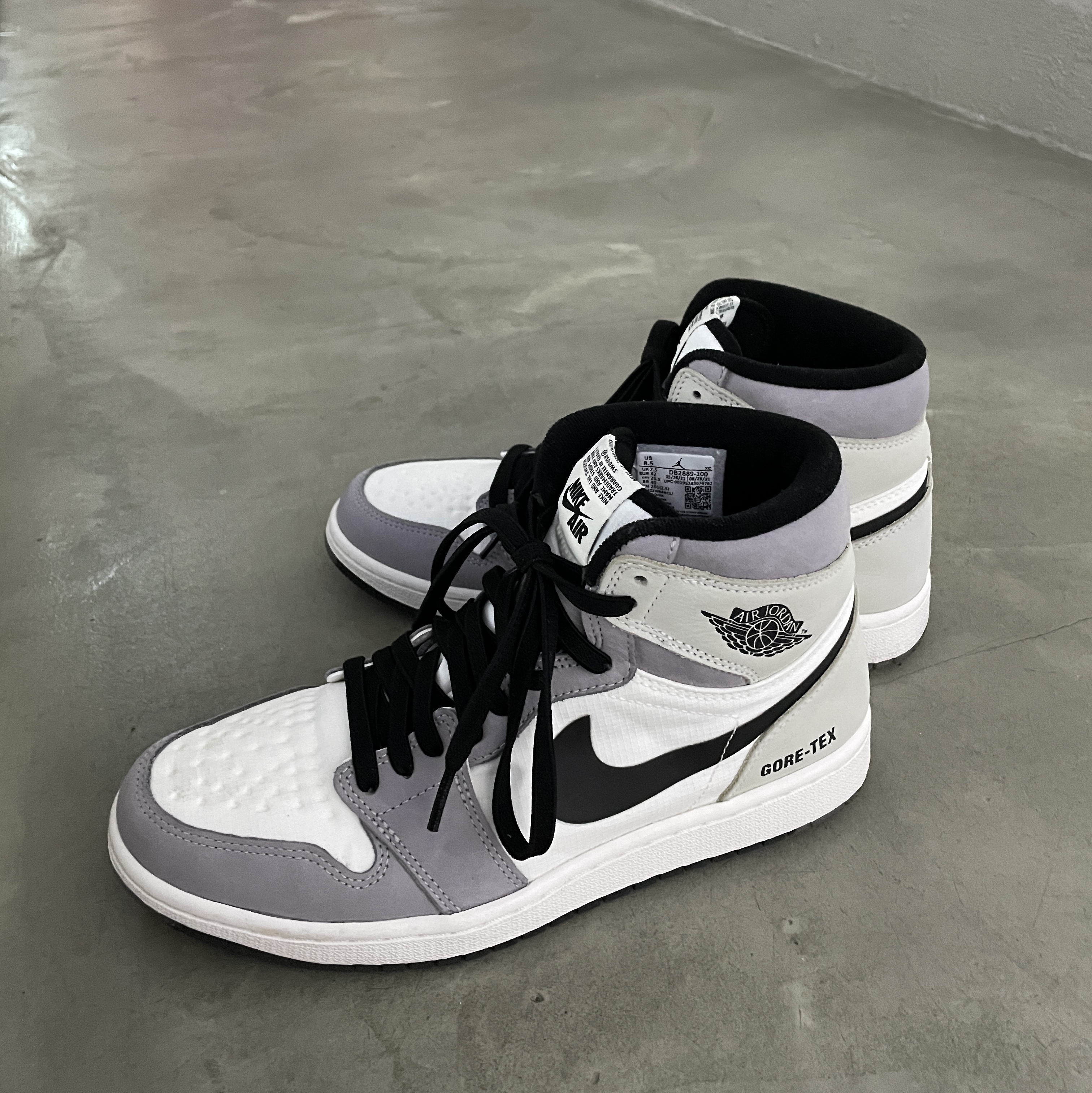 Jordan 1 Element Gore-Tex Sail 착용 스타일