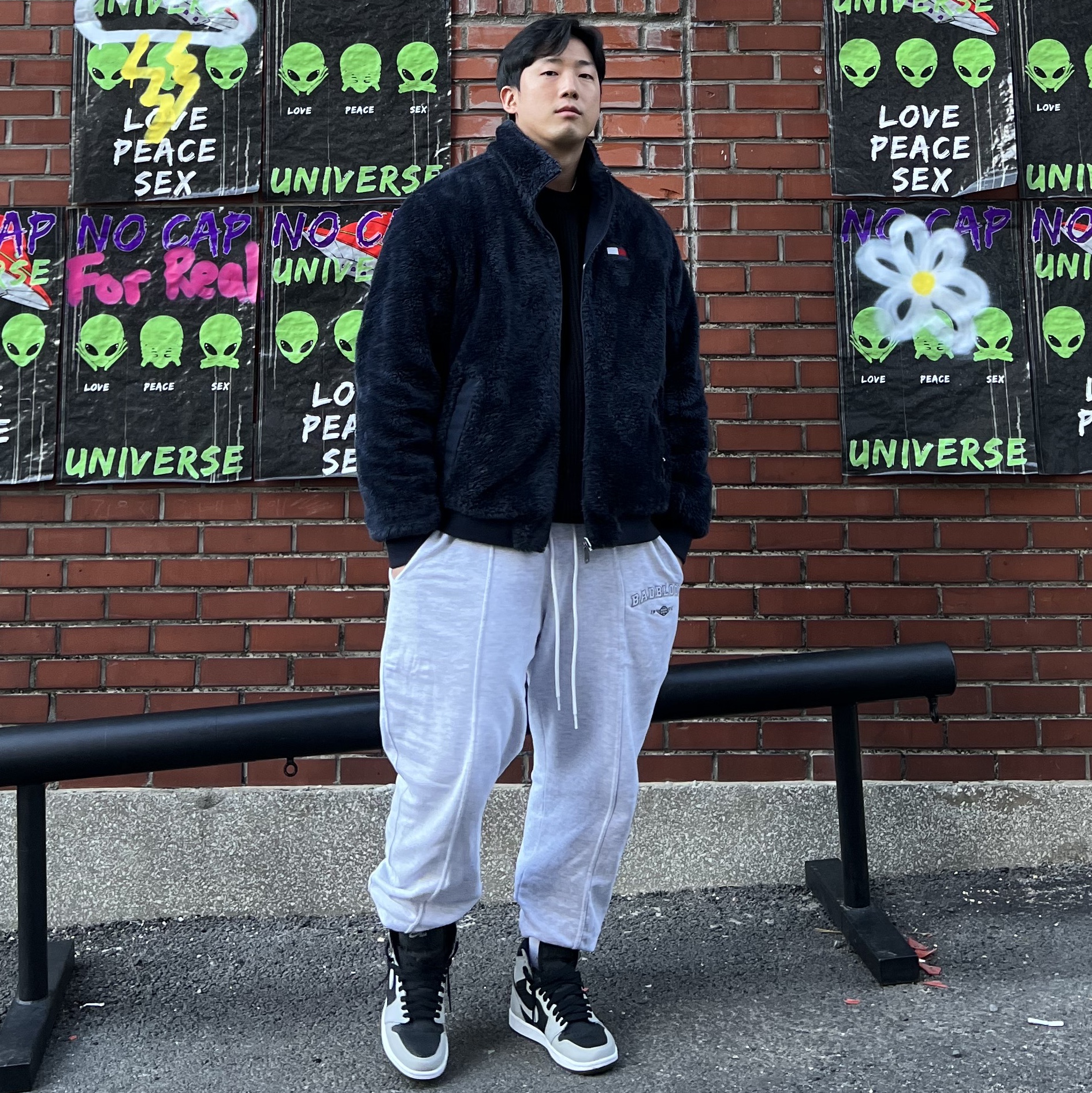 Jordan 1 Retro High OG Shadow 2.0 착용 스타일 - 1