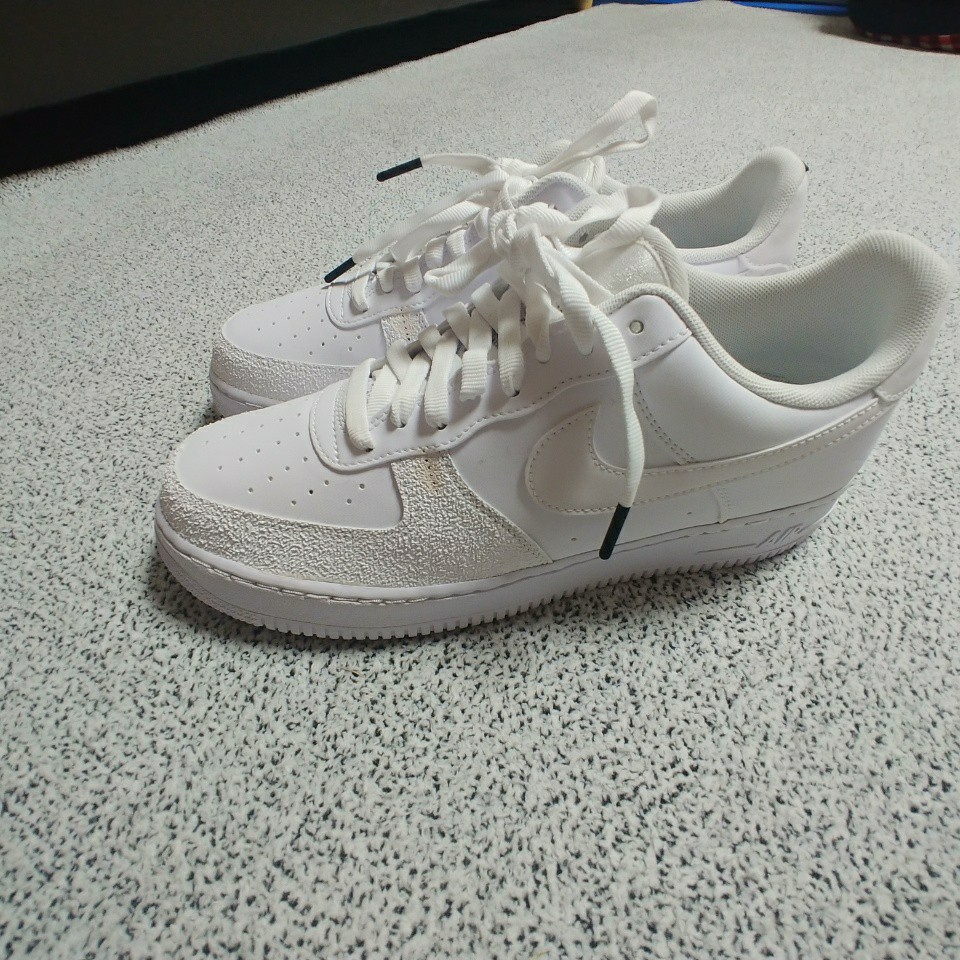Nike Air Force 1 NDSTRKT White 착용 스타일