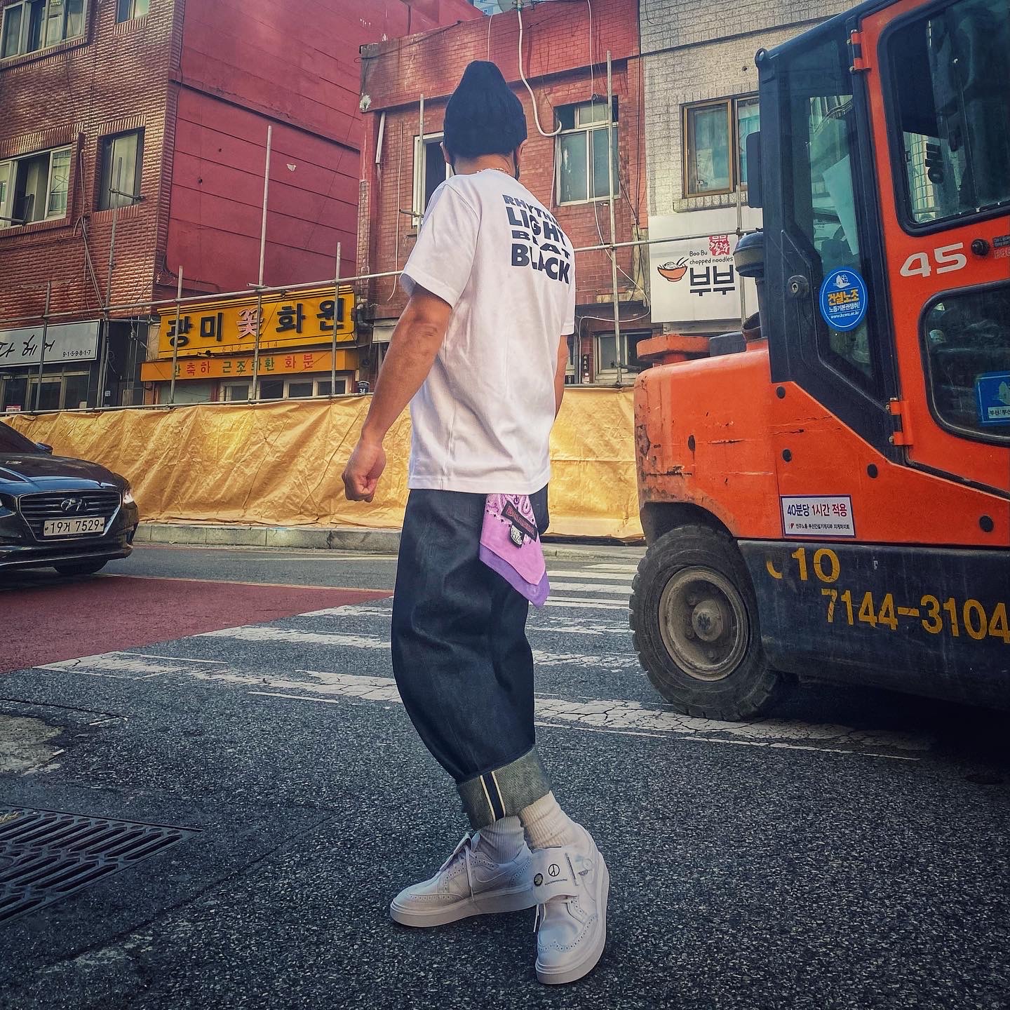 Nike x Peaceminusone Kwondo1 White 착용 스타일 - 3