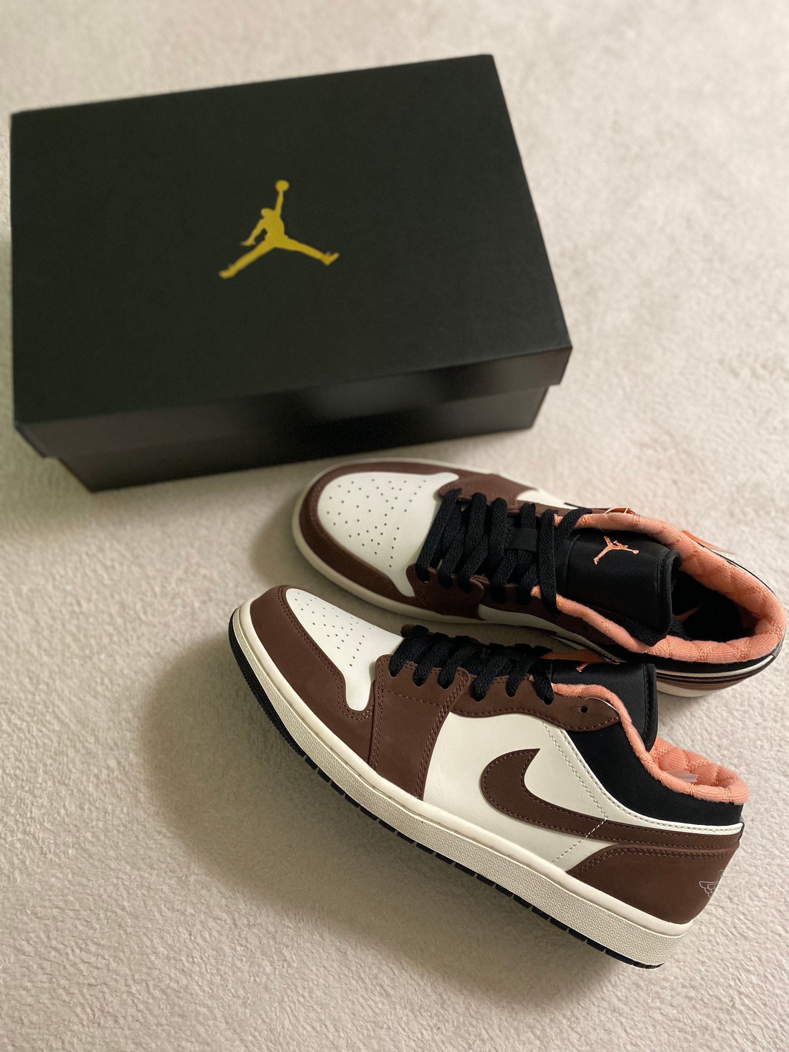 Jordan 1 Low SE Chocolate Bliss 착용 스타일