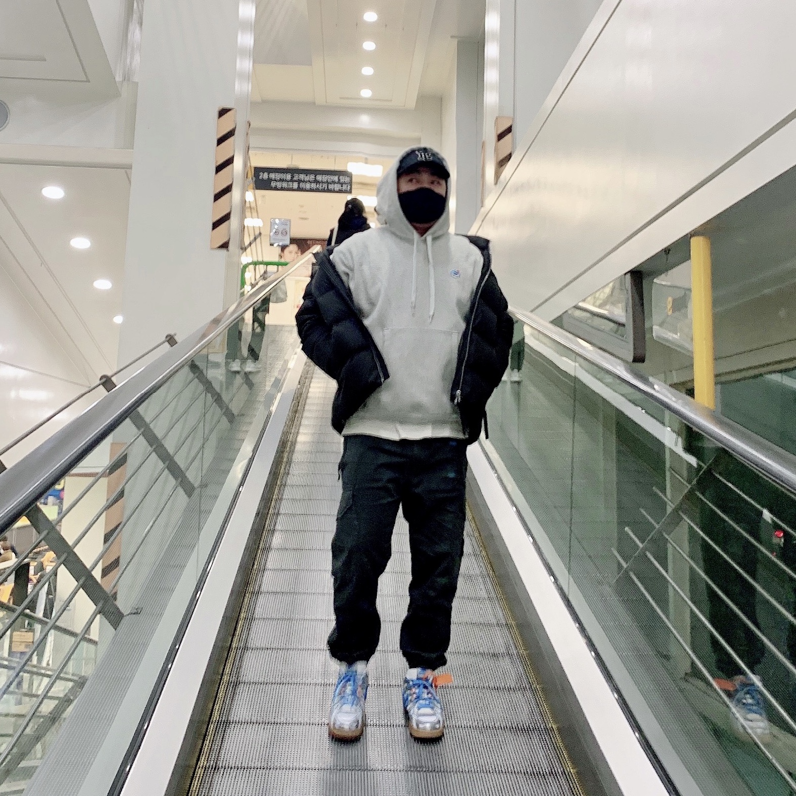 Nike x Off-White Air Rubber Dunk University Blue 착용 스타일