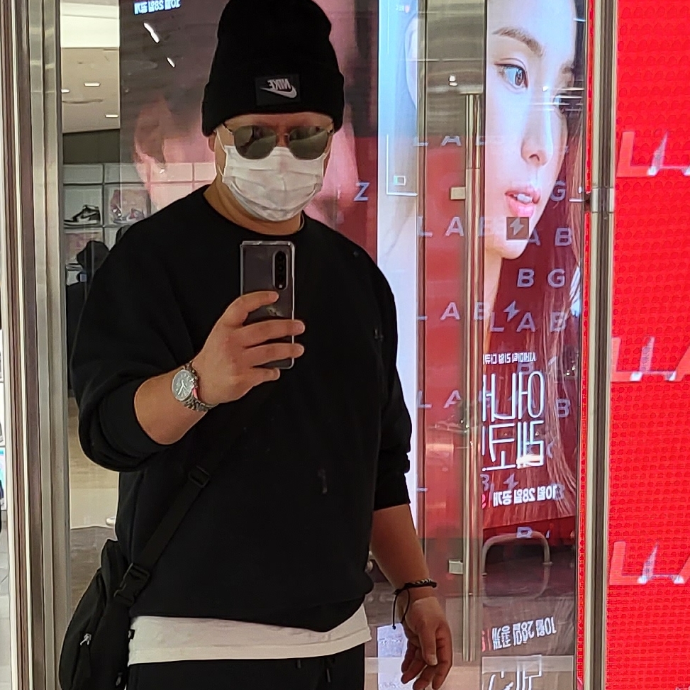 KREAM 프로필 이미지