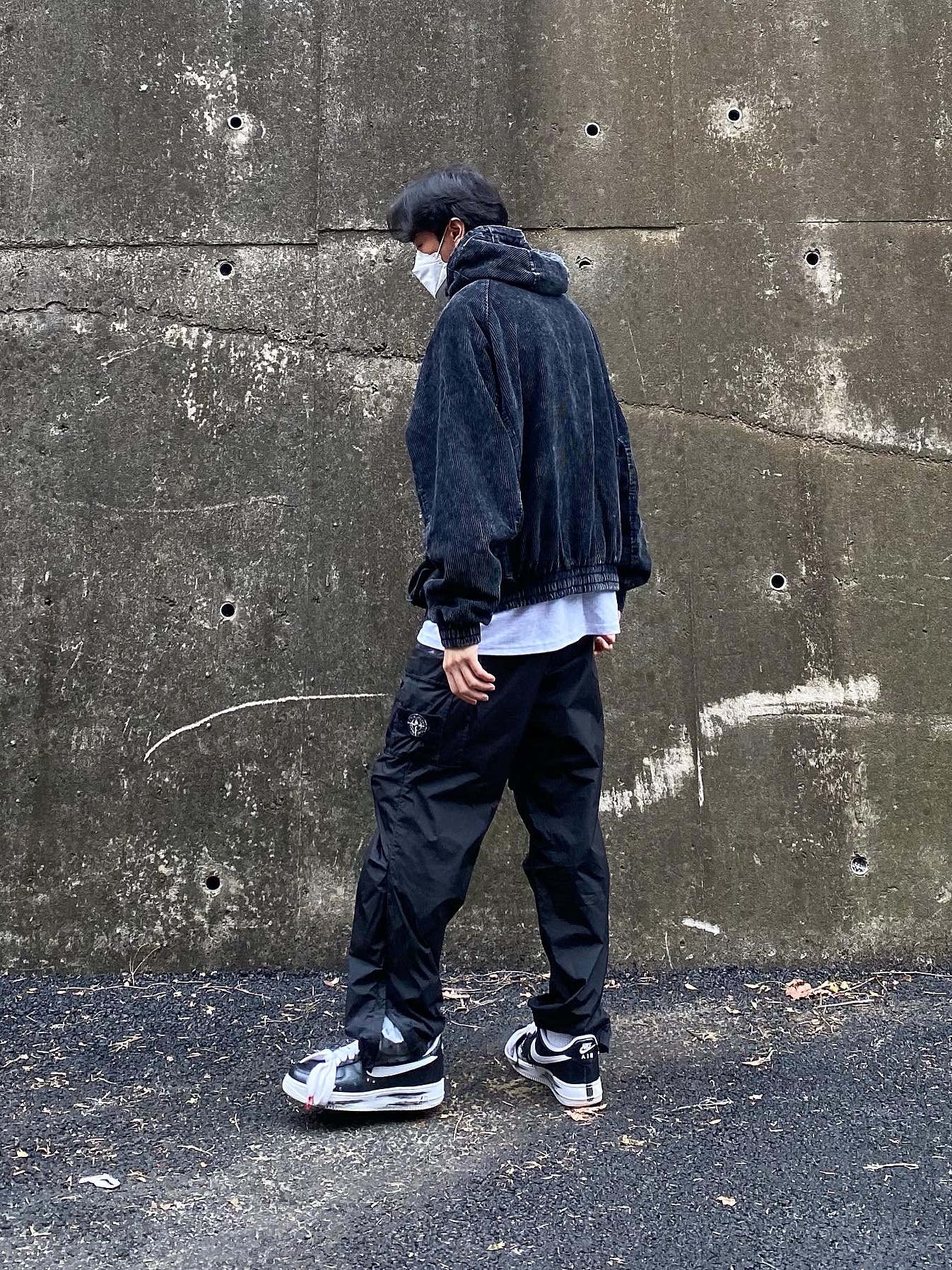 Nike x Peaceminusone Air Force 1 Low Para-Noise, Supreme x Stone Island Painted Camo Nylon Cargo Pants Black - 20FW 착용 스타일 - 3
