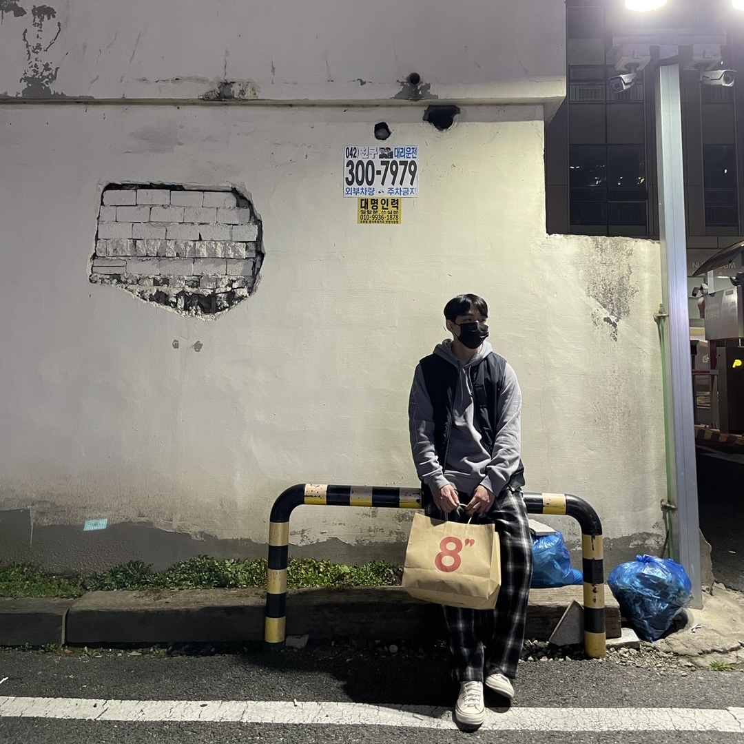 Converse Chuck 70 Ox Parchment, Nike x Peaceminusone Kwondo1 White 착용 스타일