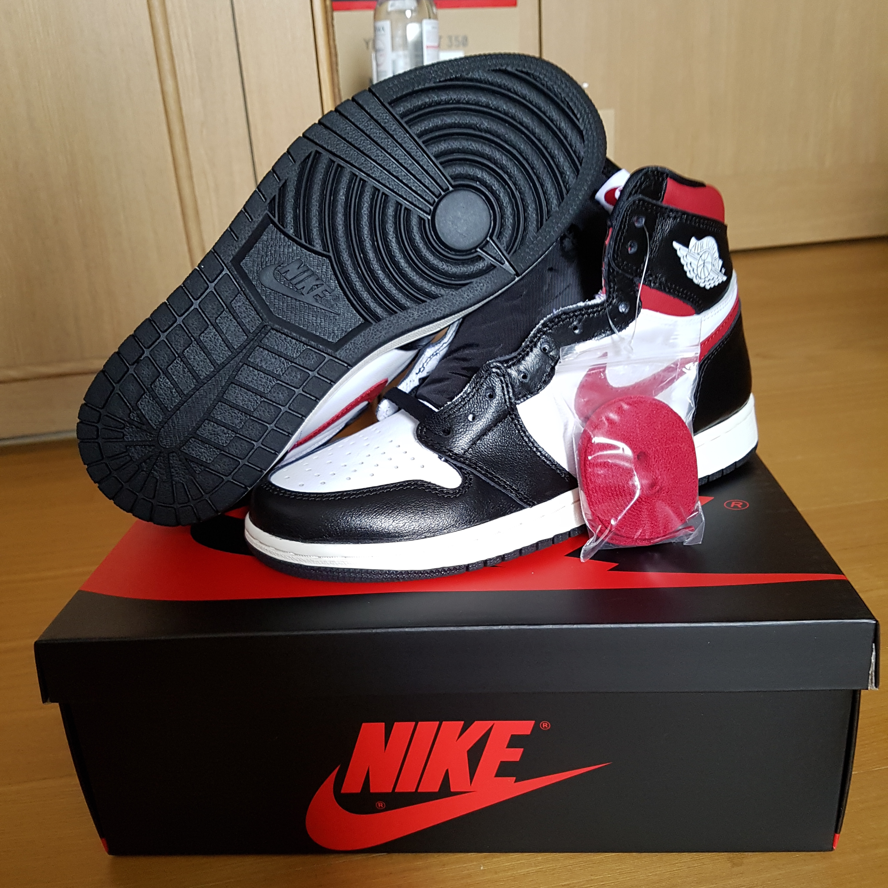 Jordan 1 Retro High OG Gym Red 착용 스타일 - 3