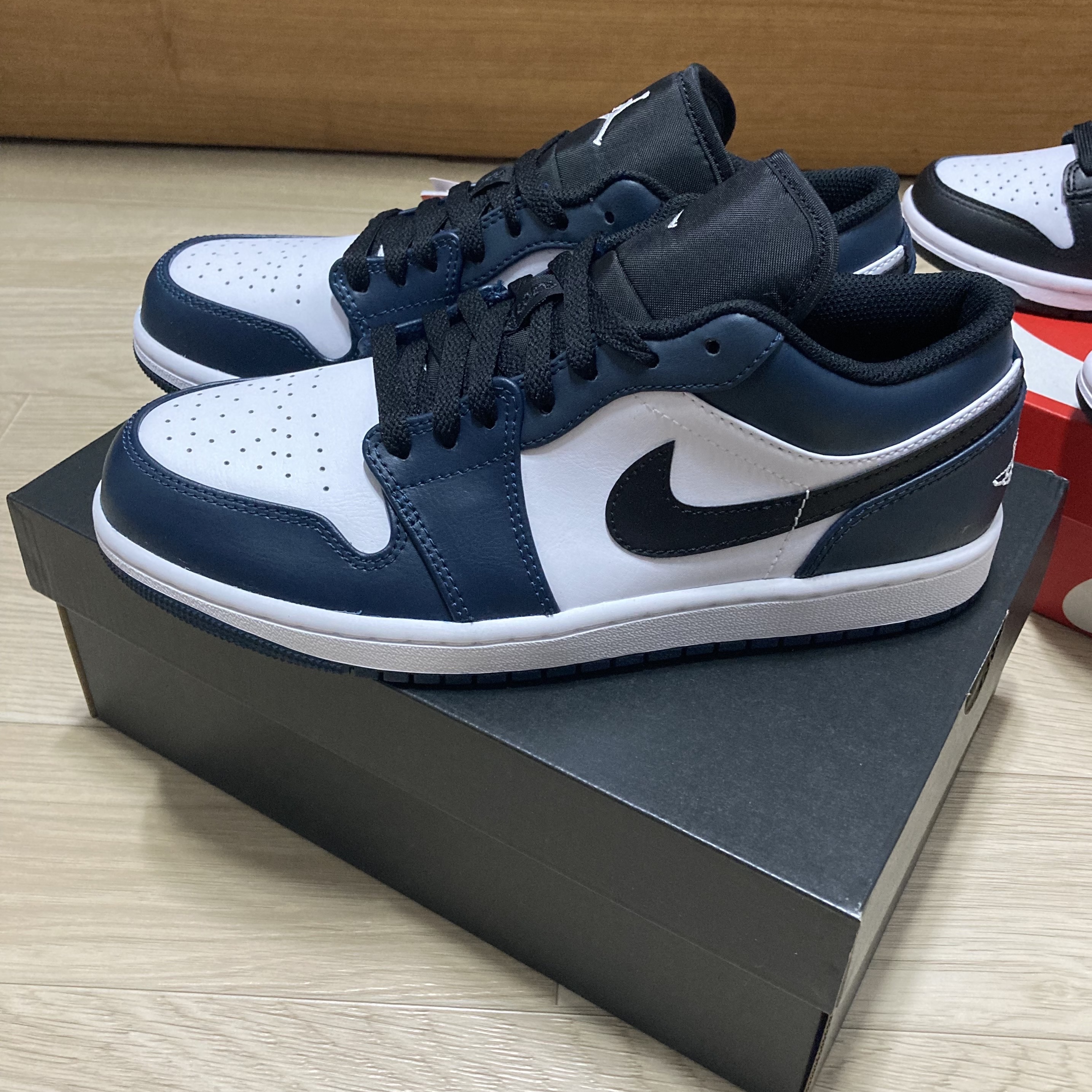 Jordan 1 Low Dark Teal, (W) Nike Dunk Low Black 착용 스타일 - 2
